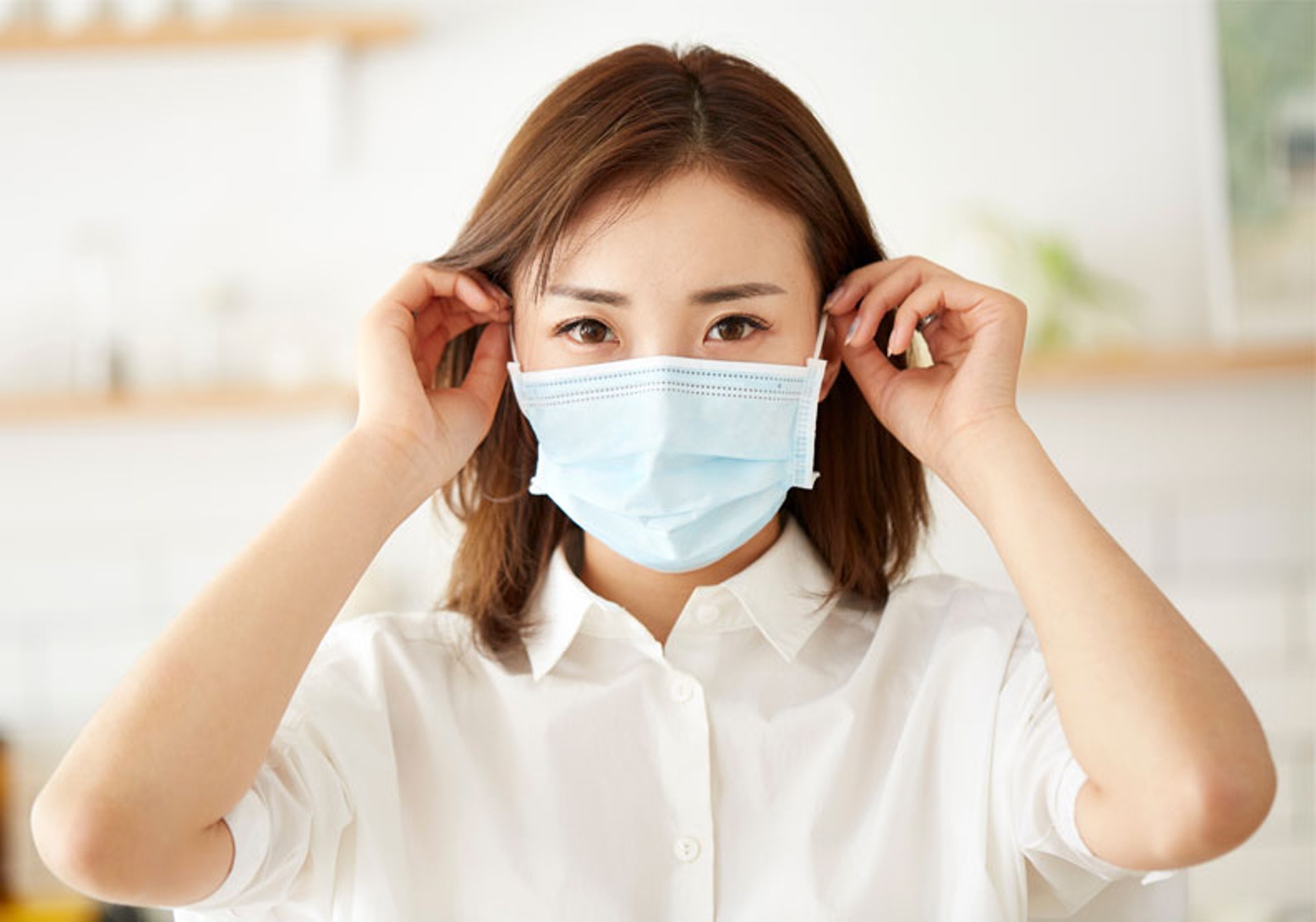 戴上口罩則能有效隔除空氣中的塵埃及病菌。(圖片: FreePik) 戴上口罩則能有效隔除空氣中的塵埃及病菌。(圖片: FreePik)