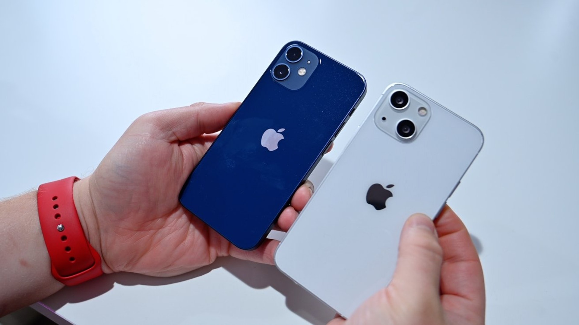 AppleInsider公開iPhone 13系列模型(AppleInsider圖片) AppleInsider公開iPhone 13系列模型(AppleInsider圖片)