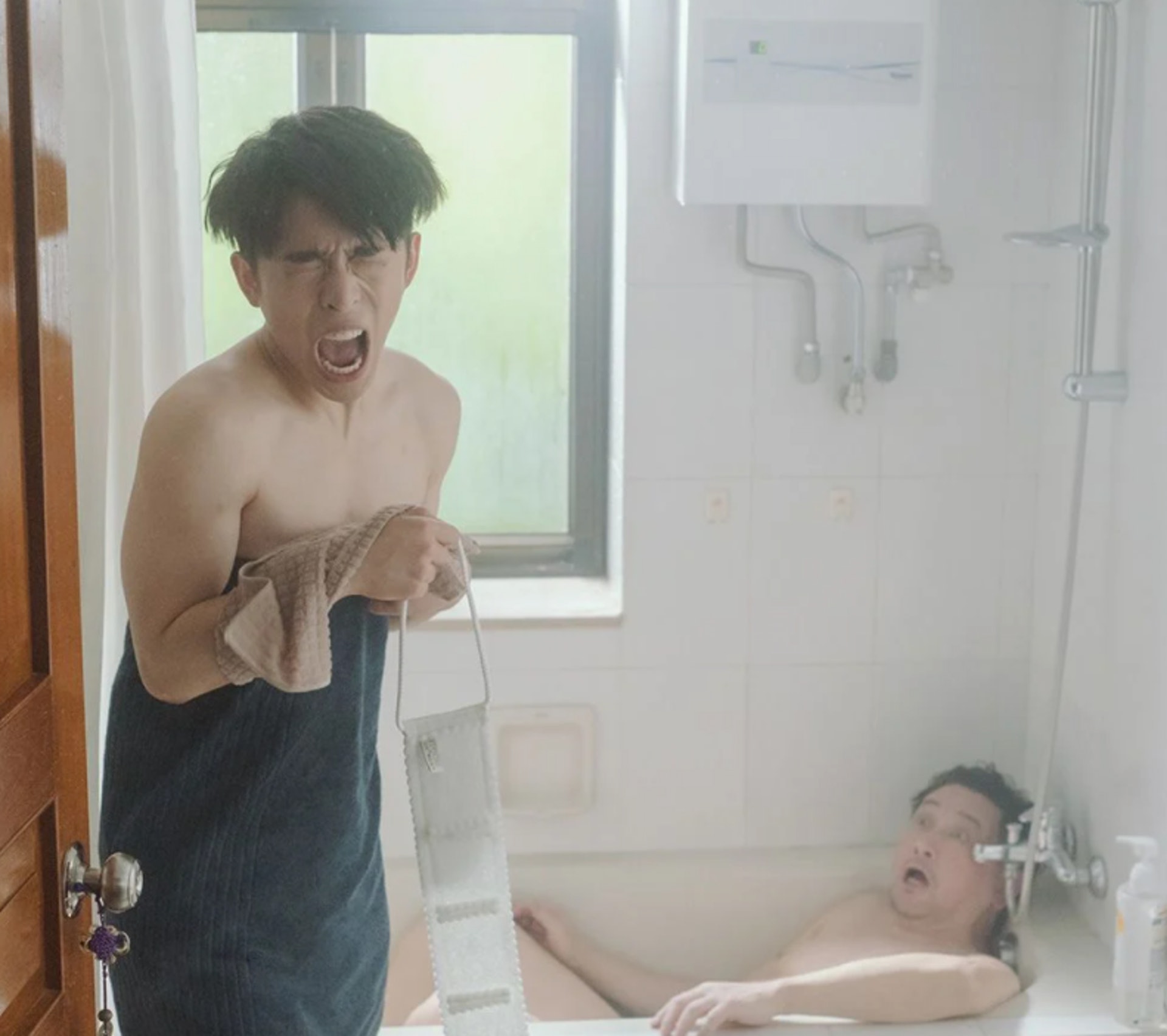 飾演阿牧爸爸的演員原來都來頭也不小(《大叔的愛》劇照) 飾演阿牧爸爸的演員原來都來頭也不小(《大叔的愛》劇照)