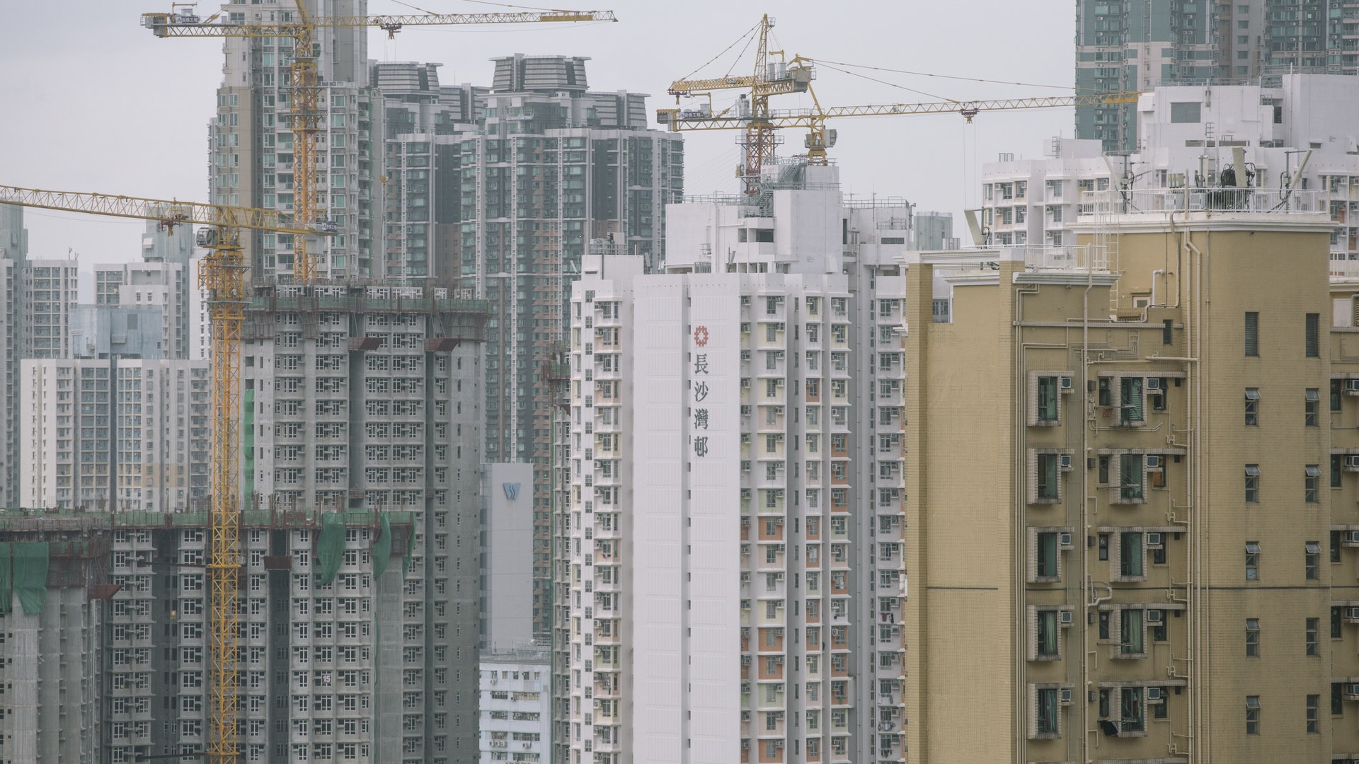 本港去年第四季GDP預估增2.4% 2024年全年增長2.5% 本港去年第四季GDP預估增2.4% 2024年全年增長2.5%