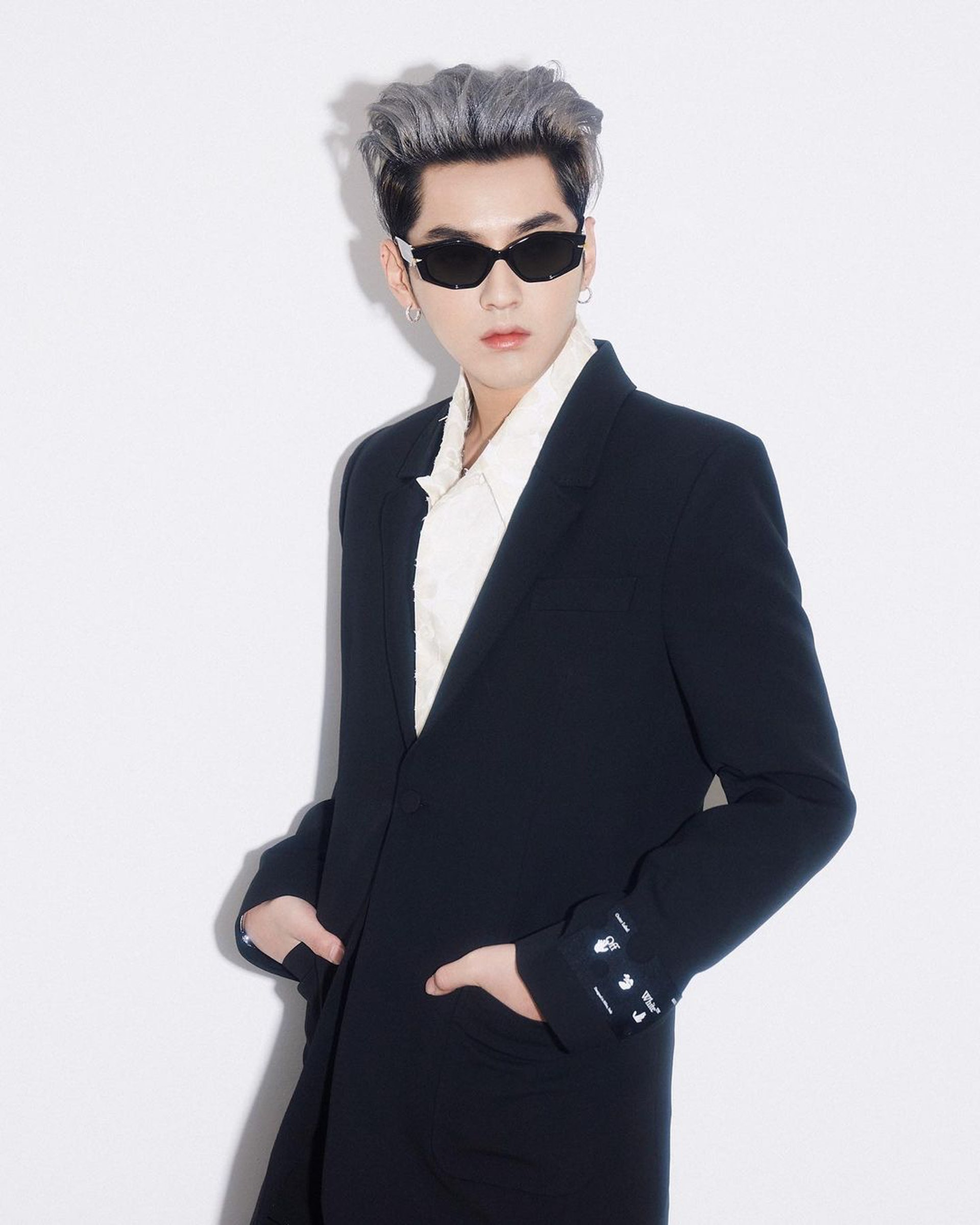 吳亦凡(IG@kriswu)