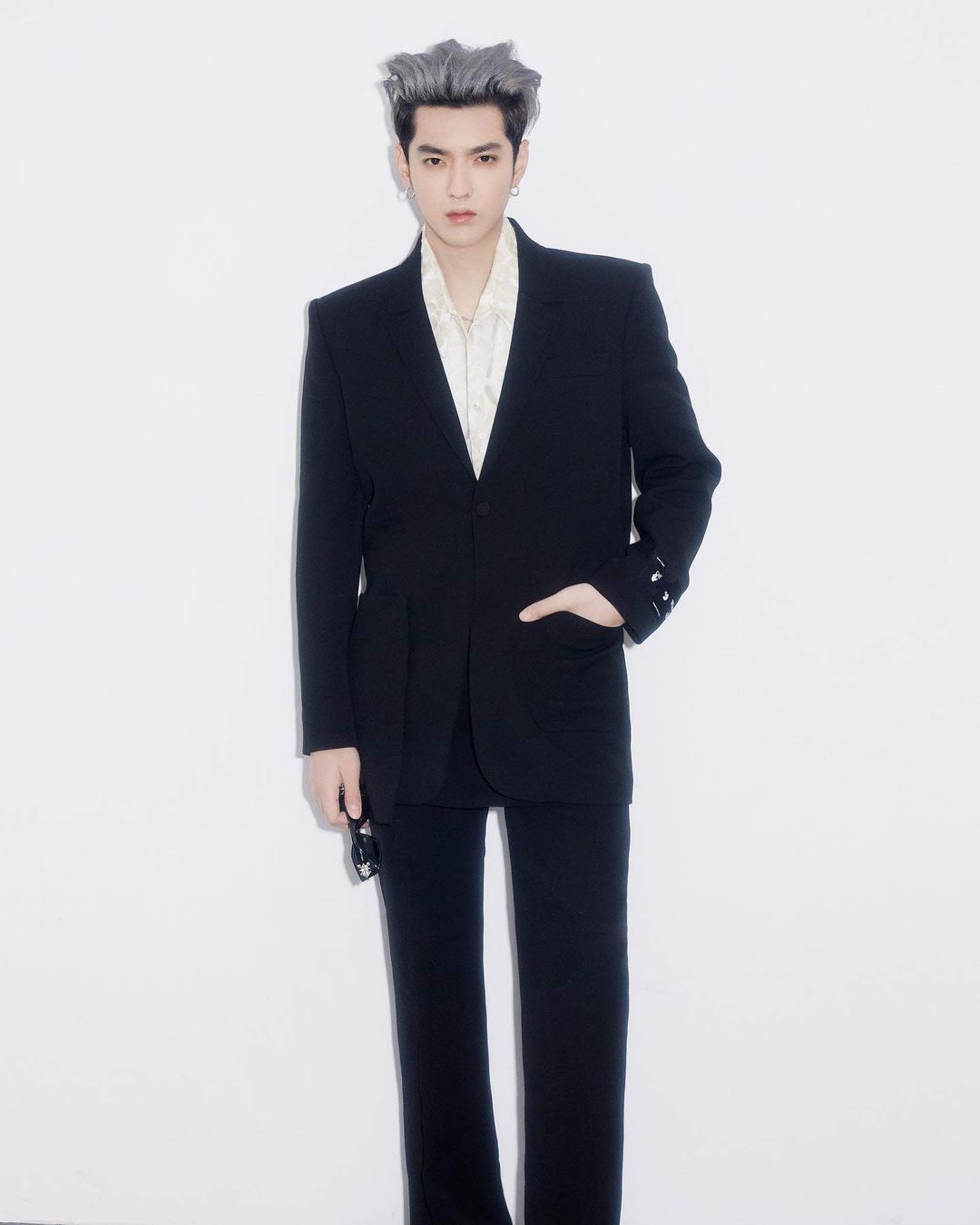 吳亦凡(IG@kriswu)