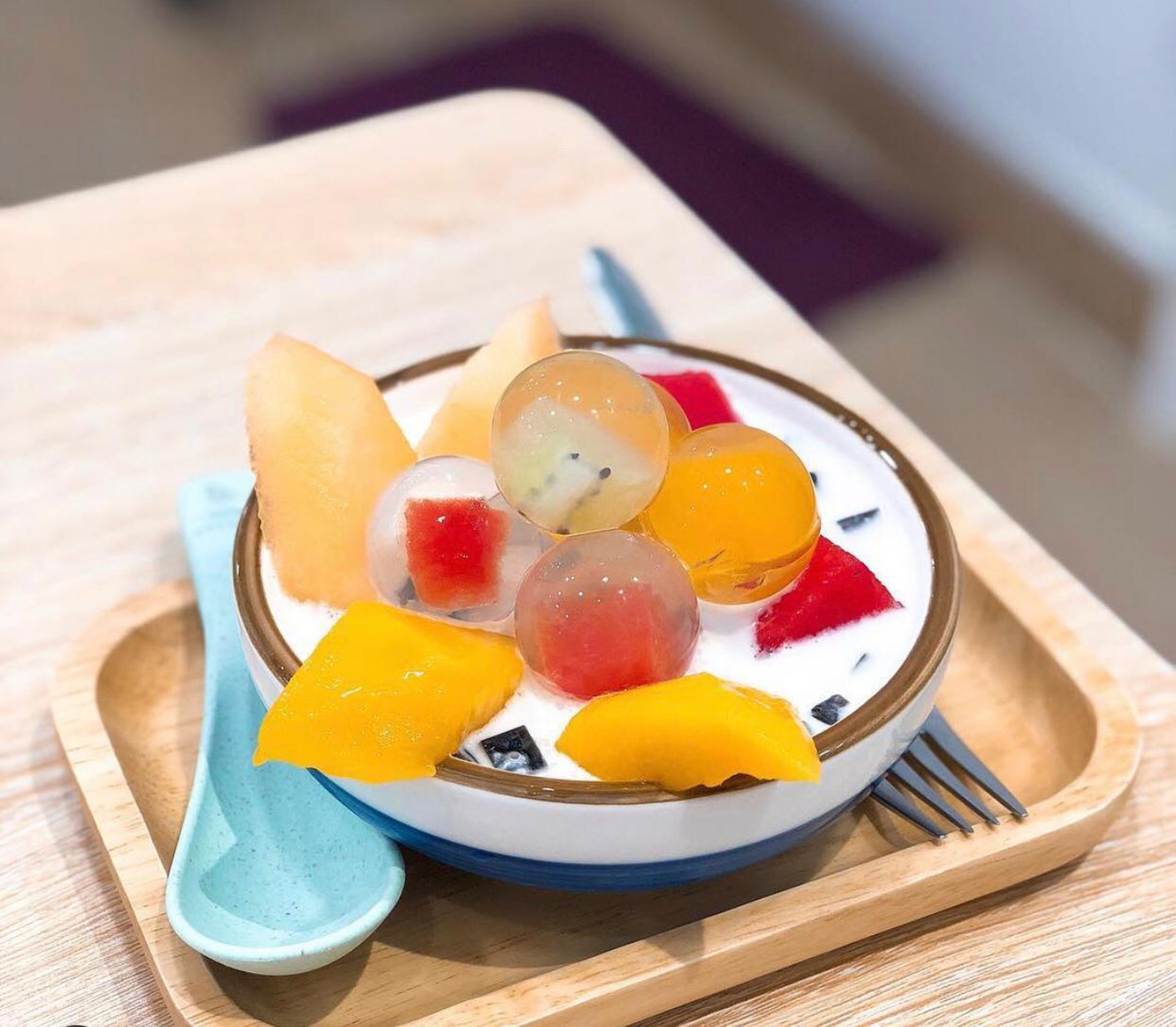 椰汁雜果涼粉1碗(250克)有115千卡,是低卡甜品之一。(IG: foodie_oar ) 椰汁雜果涼粉1碗(250克)有115千卡,是低卡甜品之一。(IG: foodie_oar )