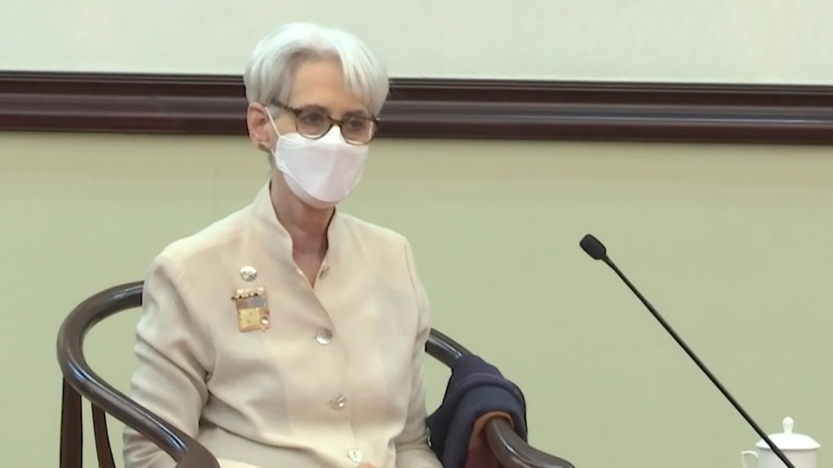 美國副卿訪華｜舍曼與王毅會談　美方通稿全文