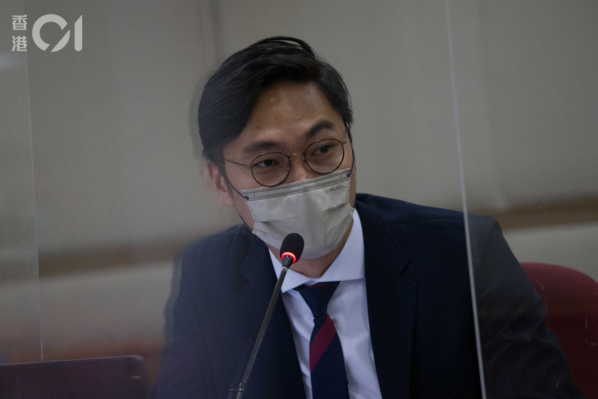 油尖旺區議會補選副主席民主黨朱子洛當選 留守至最後一刻 香港01 政情 油尖旺區議會補選副主席民主黨朱子洛當選 留守至最後一刻 香港01 政情