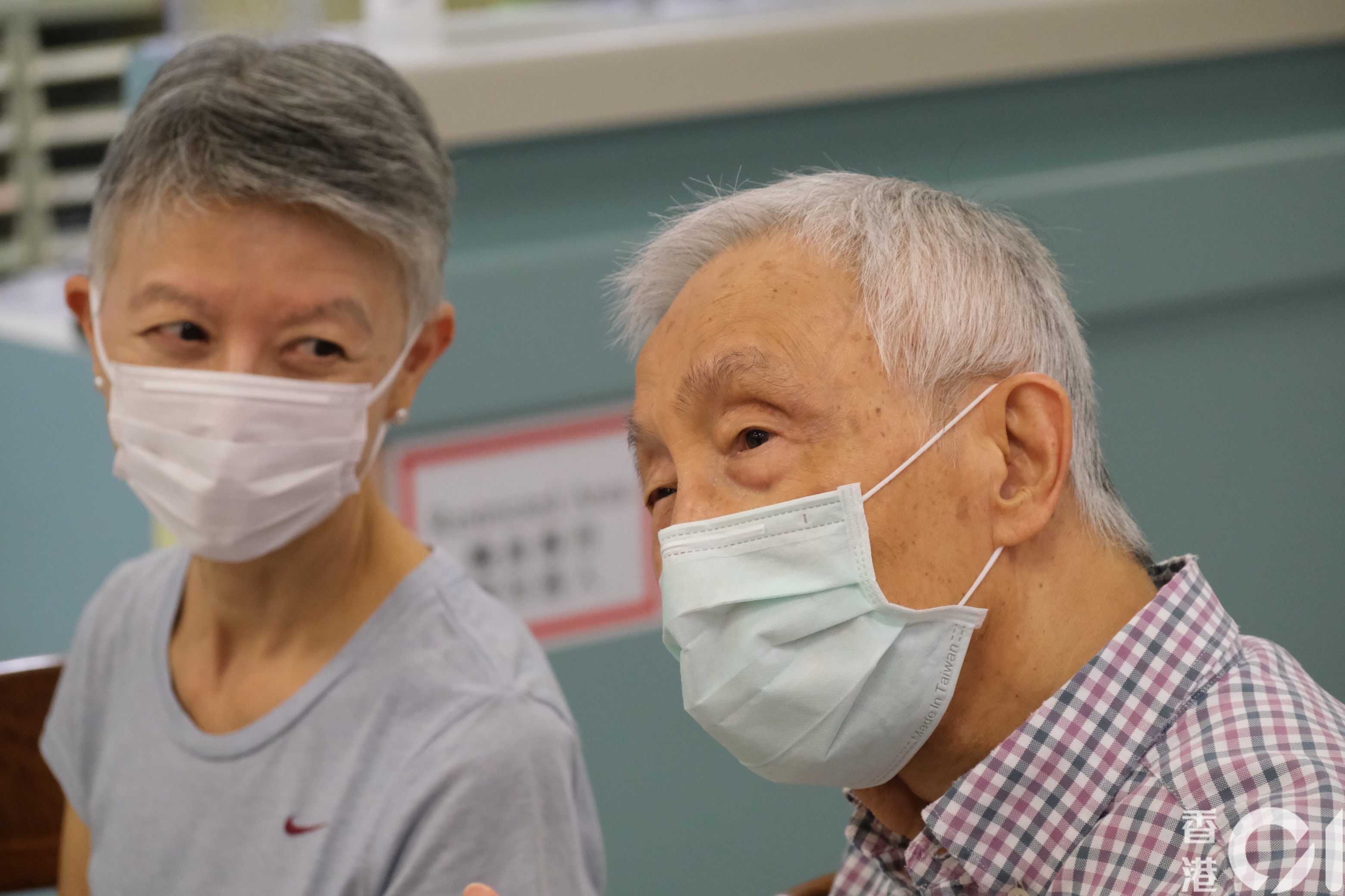 蔡老先生（右）不容許大家稱呼他為蔡伯伯。（盧翊銘攝）