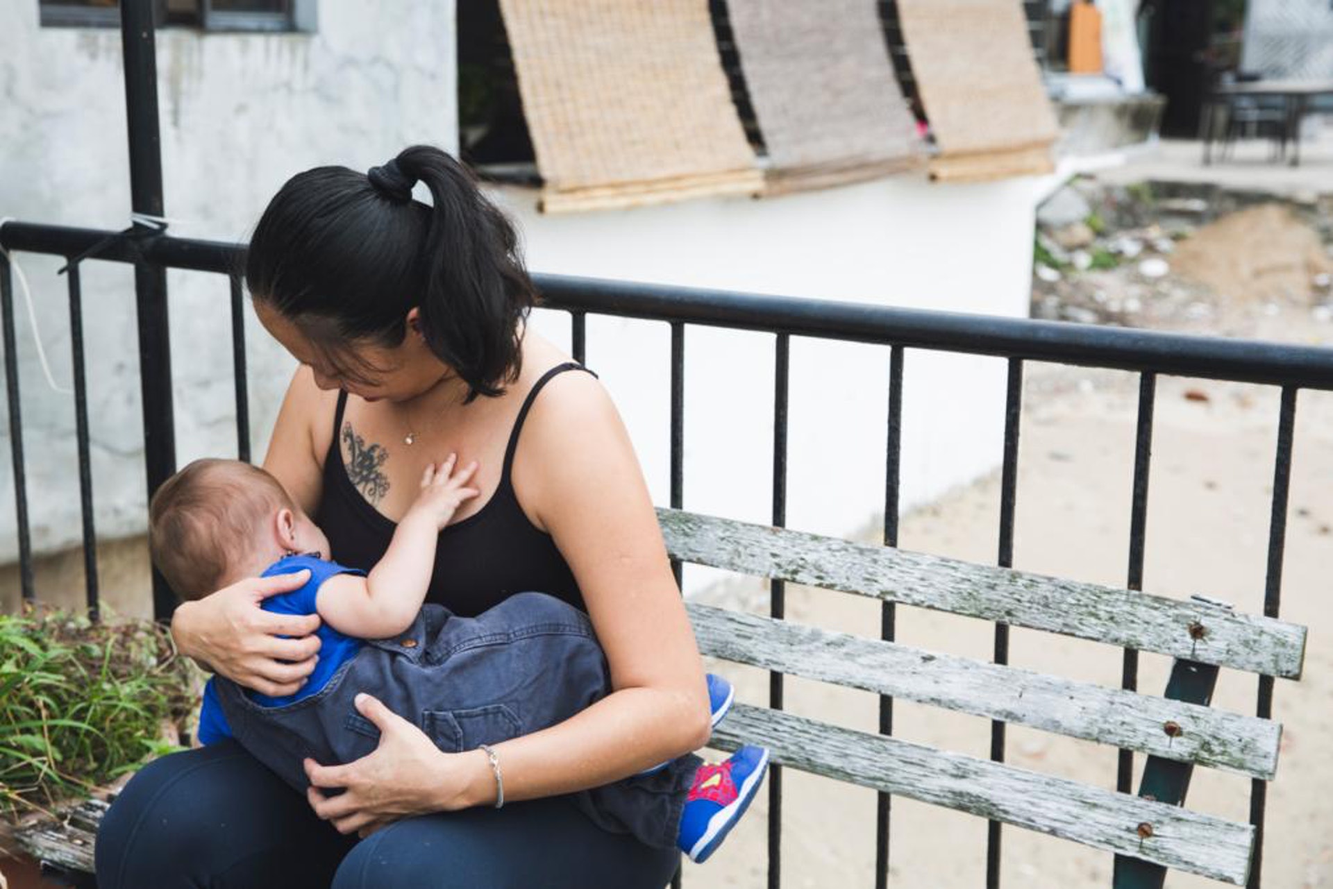 每年8月的第一個星期是國際母乳哺育周，今年以「保護哺乳 責任共擔」為主題，旨在喚起社會各界對母乳餵哺的關注，並支持母乳餵哺。(資料圖片)