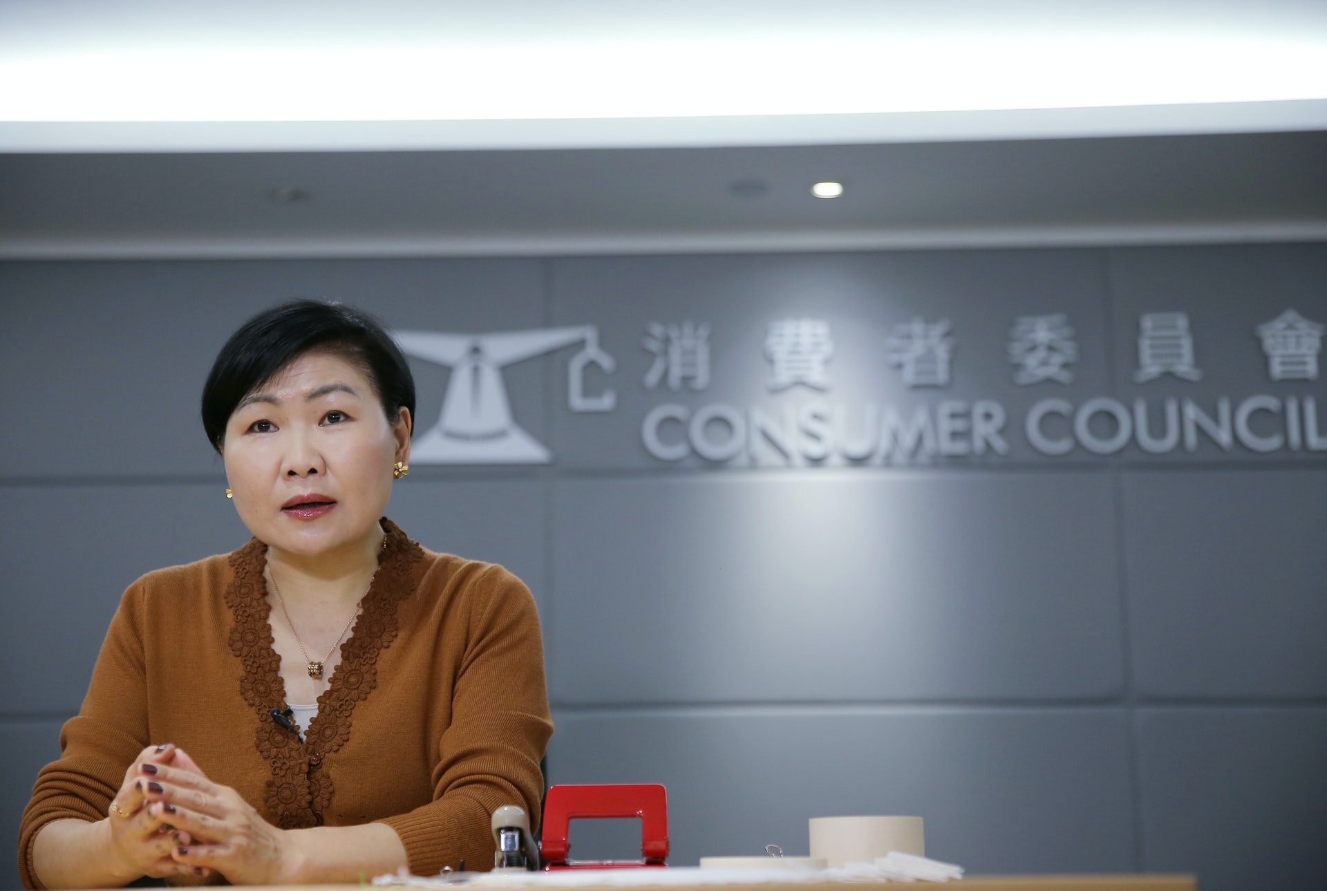 消委會總幹事黃鳳嫺亦在節目中表示，截至先現時為止，消委會共接獲26宗消費劵相關投訴。（資料圖片）