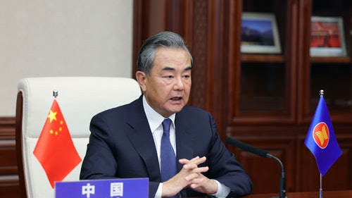 中國東盟10+1外長會 王毅:就南海行為準則前言部分達成初步一致 中國東盟10+1外長會 王毅:就南海行為準則前言部分達成初步一致