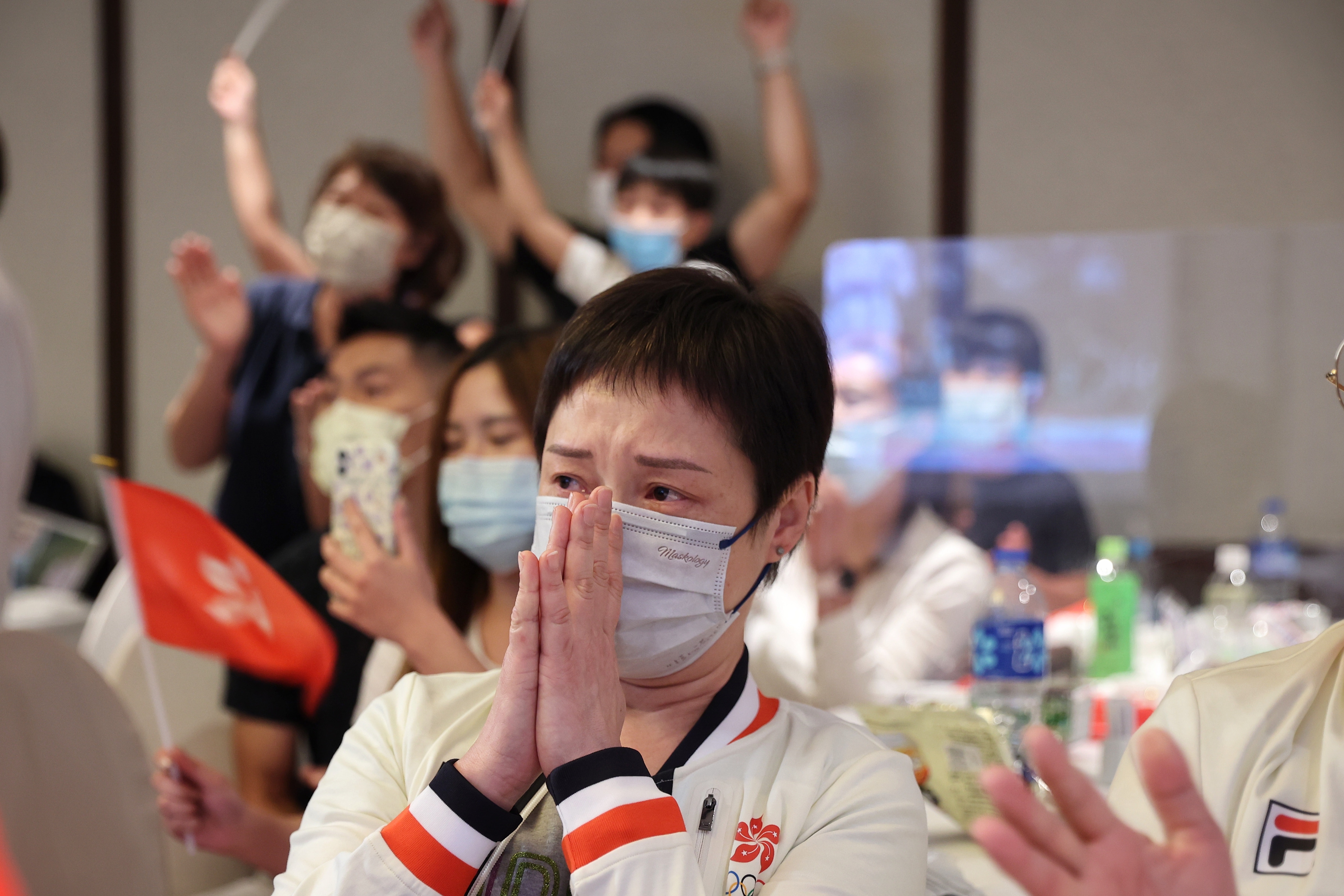 東京奧運｜劉慕裳空手道個人形奪銅 劉媽媽觀戰喜極而泣｜香港01｜社會新聞