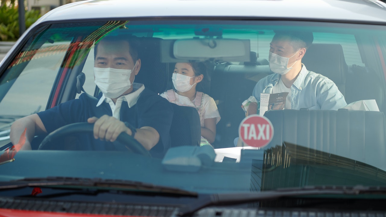 Uber推“的士司机入行回赠计划” 司机伙伴最多获1800元回赠奖励