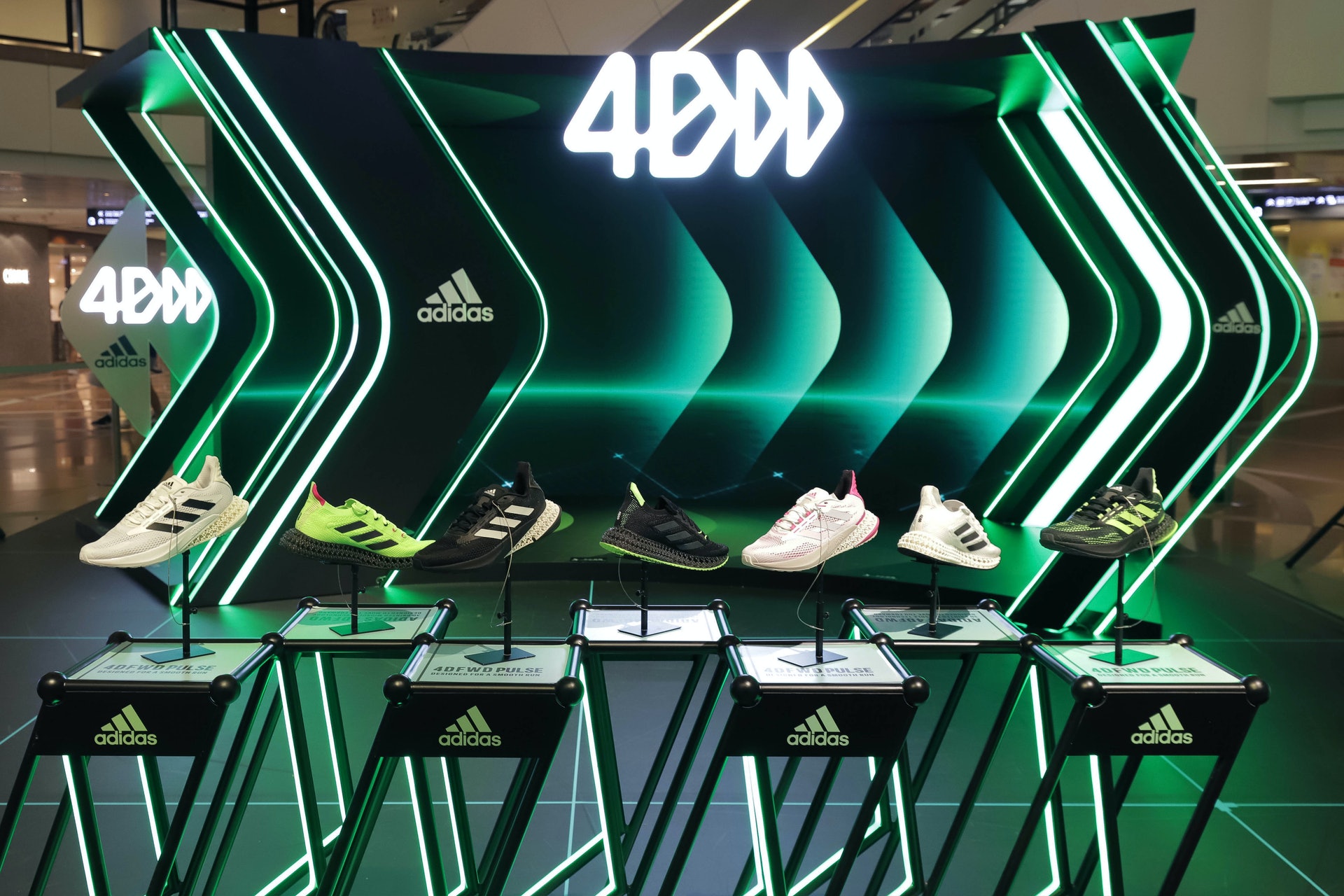 Mirror著用 Adidas最強4dfwd跑鞋焦點幾何中底設計打造機能時尚 香港01 一物 Mirror著用 Adidas最強4dfwd跑鞋焦點幾何中底設計打造機能時尚 香港01 一物