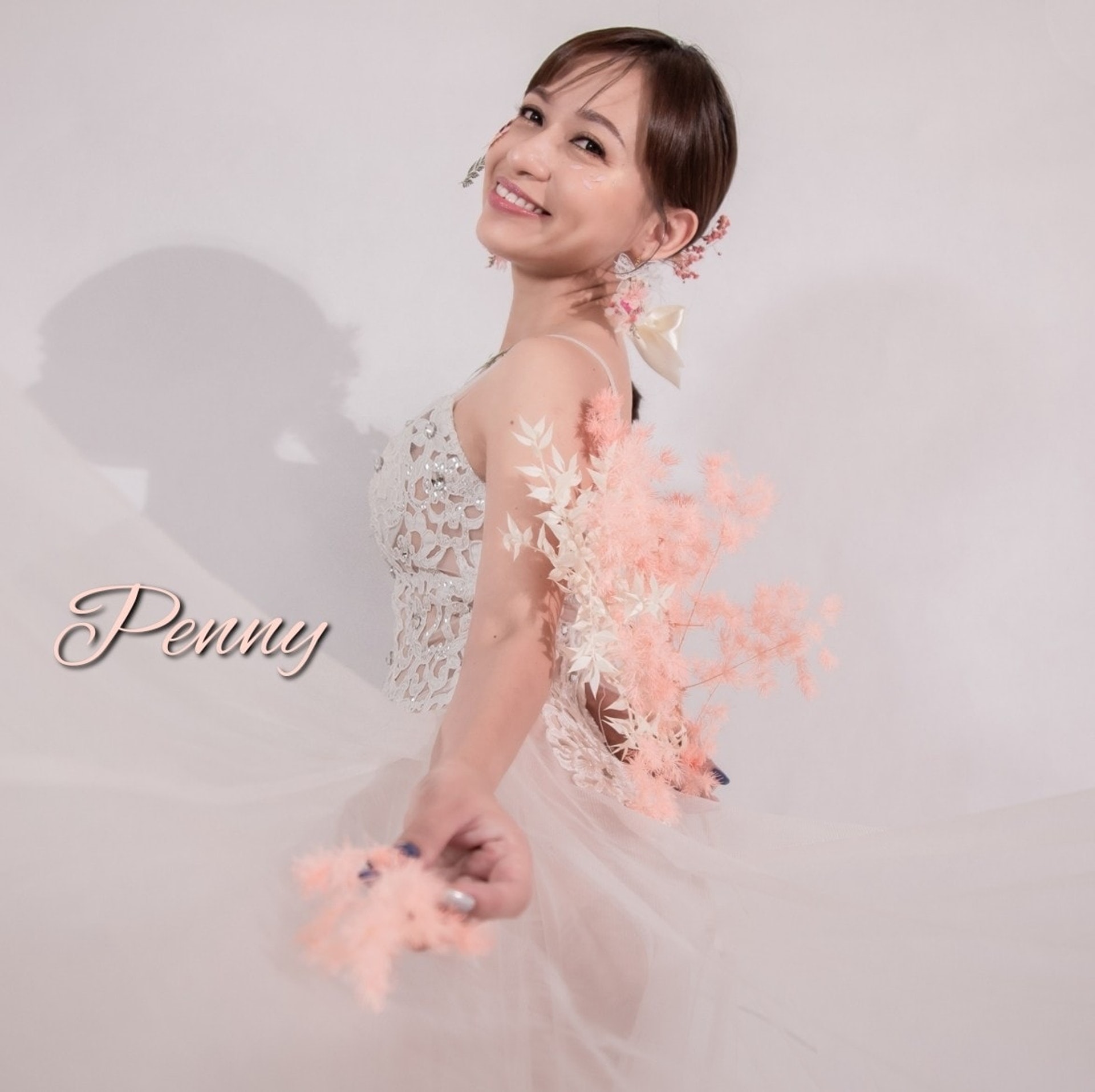 生病後她辭去了工作,和長子一同經營攝影工作室。(facebook@Penny Liew(刘蓓霓)) 生病後她辭去了工作,和長子一同經營攝影工作室。(facebook@Penny Liew(刘蓓霓))