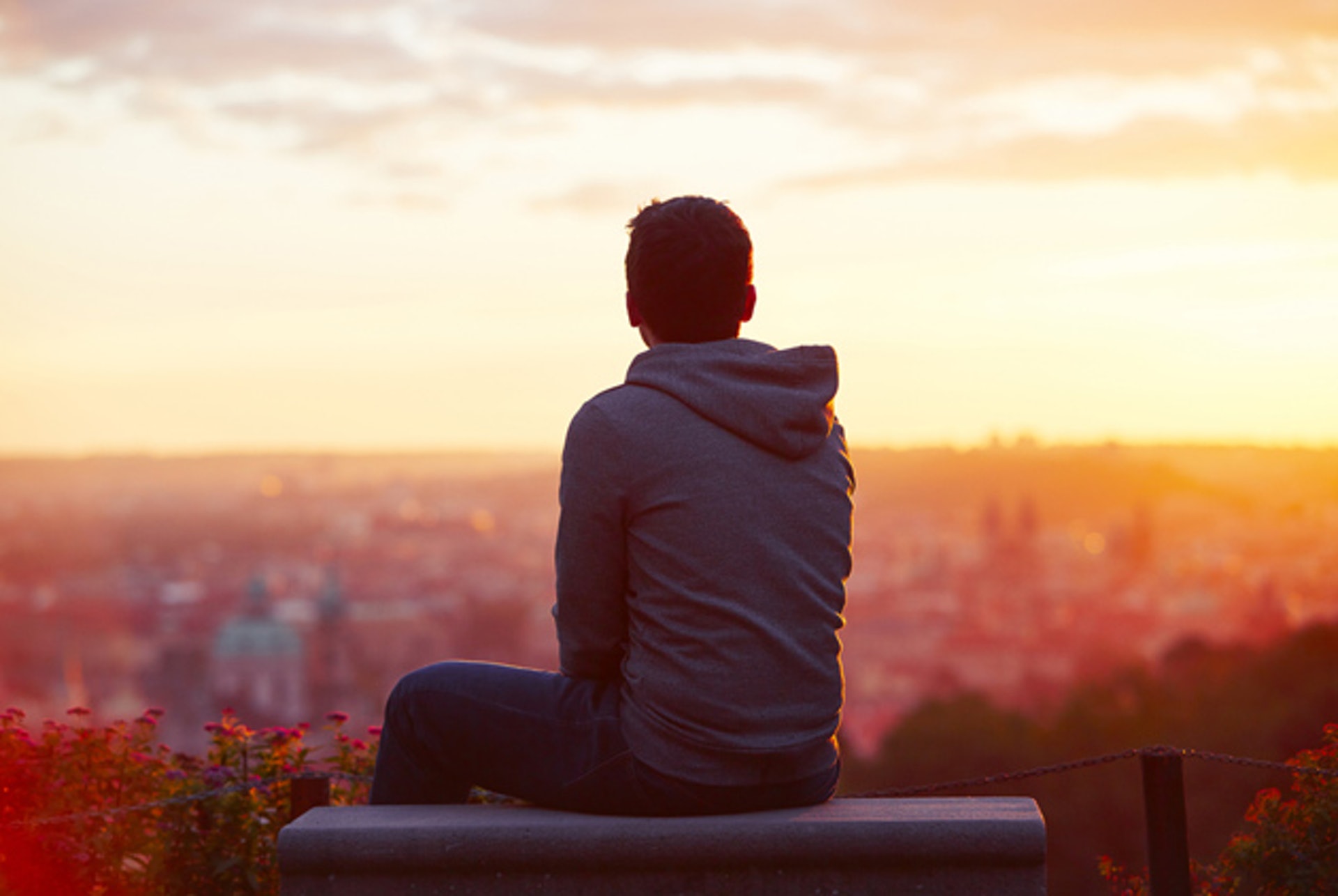 每個人都有孤獨的時候，卻非所有人都懂得處理相關情緒。（圖片：Shutterstock）