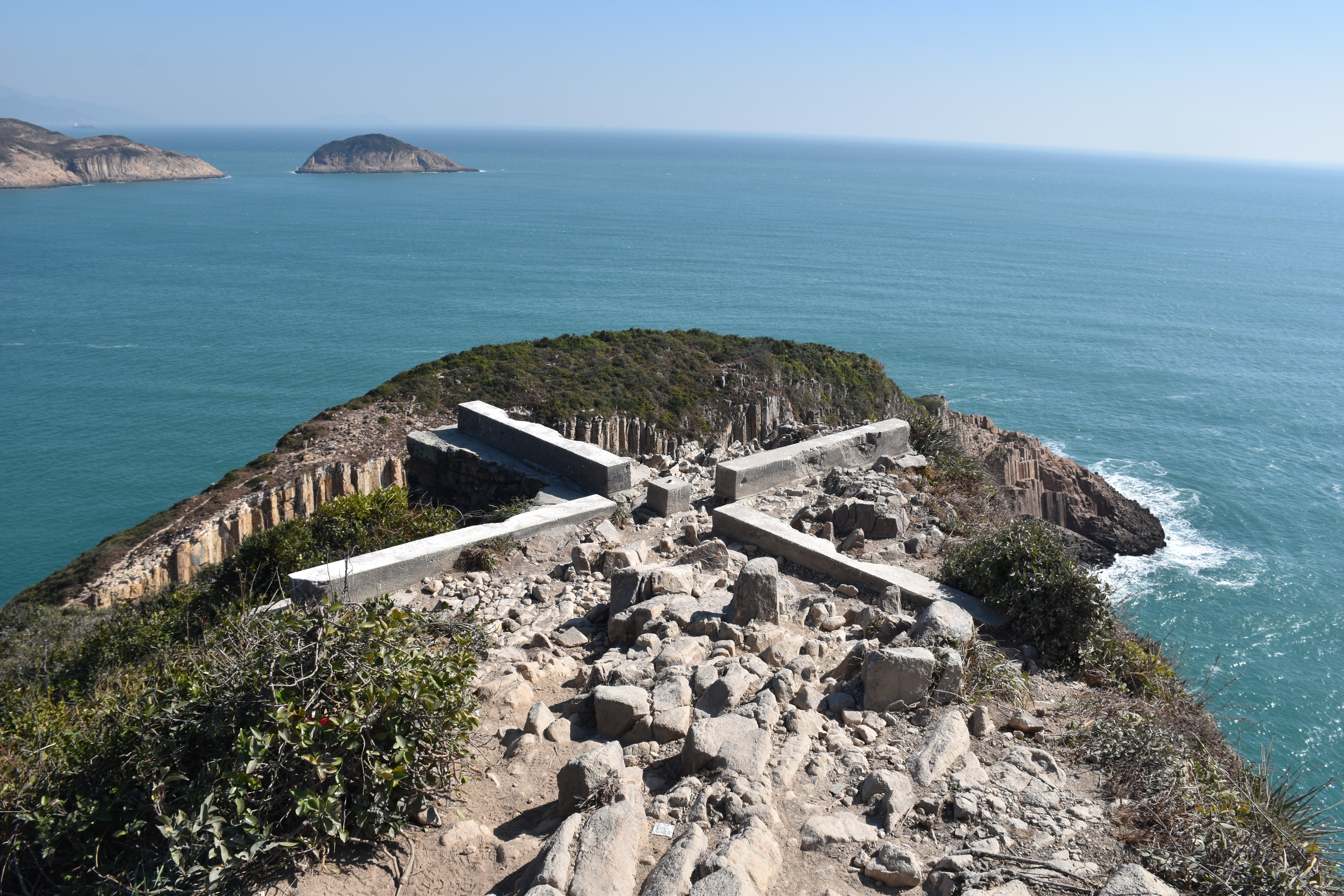 破邊洲對岸的花山岬角上，擬建觀景台位置。（顏銘輝攝）