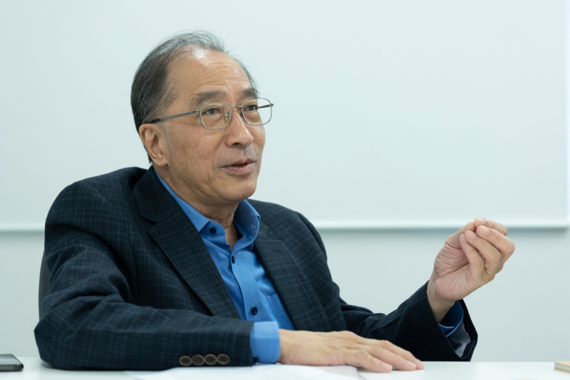 陸人龍指出香港的國民教育和國史教育存在遺漏,年輕人需要增加對中國的認識。(龔嘉盛攝) 陸人龍指出香港的國民教育和國史教育存在遺漏,年輕人需要增加對中國的認識。(龔嘉盛攝)