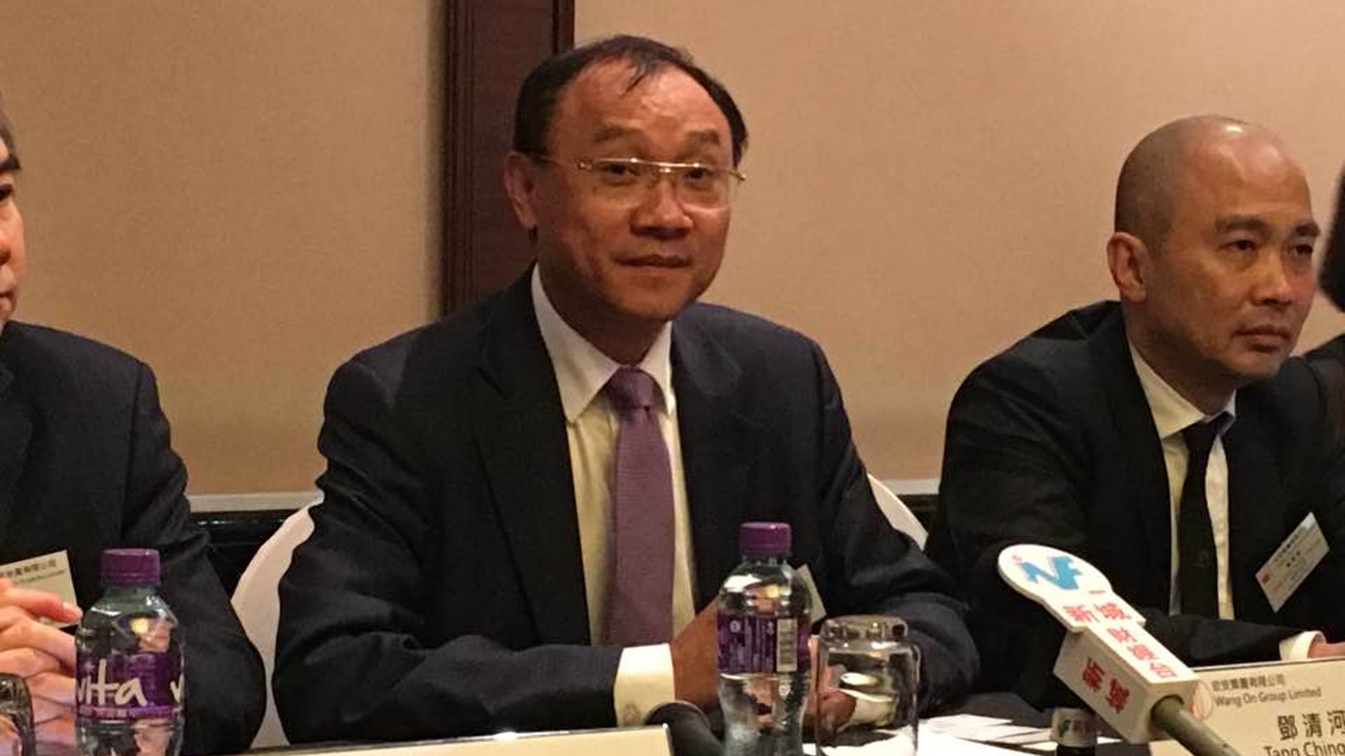 宏安鄧清河:樓市「有排衰」或減價售樓 政府應檢討辣招 宏安鄧清河:樓市「有排衰」或減價售樓 政府應檢討辣招