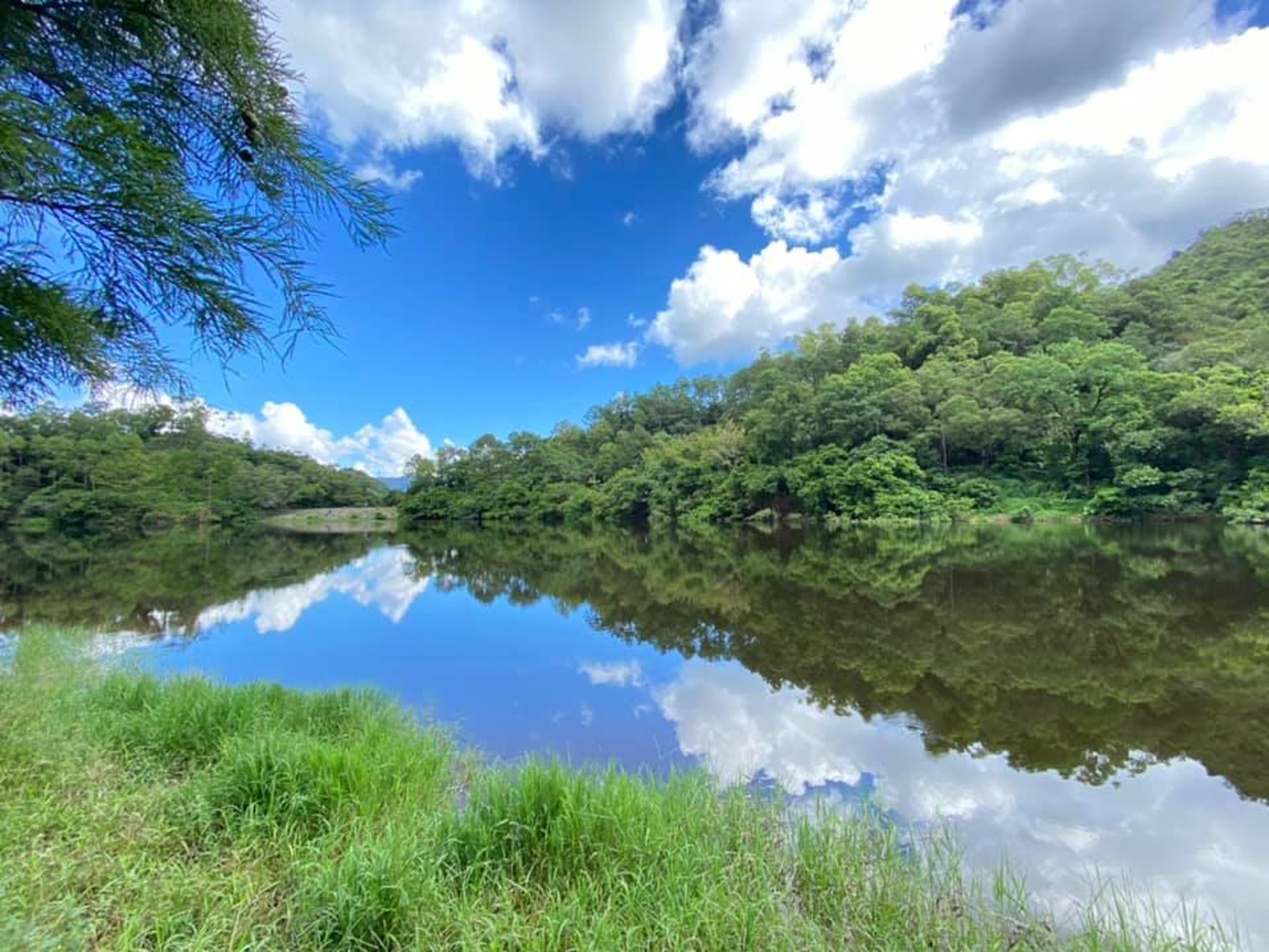 天空之鏡流水響再次滿塘 5條初秋新手行山路線必去千島湖 赤徑 天空之鏡流水響再次滿塘 5條初秋新手行山路線必去千島湖 赤徑