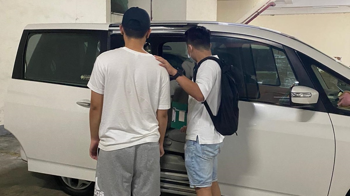 觀塘及九龍灣派對房間違規營業 2負責人被捕27客被罰款 觀塘及九龍灣派對房間違規營業 2負責人被捕27客被罰款