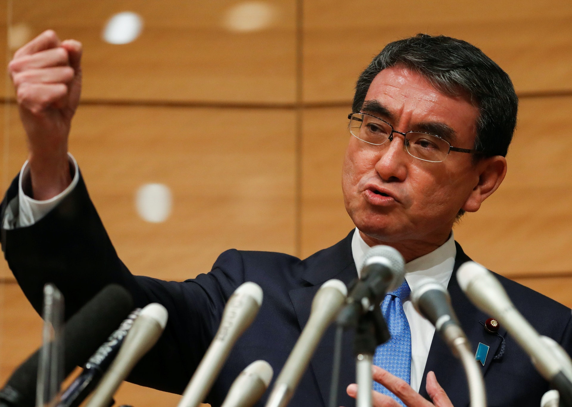 圖為9月10日,河野太郎宣布正式參選自民黨總裁。河野目前民調呼聲最高,但能否勝出充滿變數。(Reuters) 圖為9月10日,河野太郎宣布正式參選自民黨總裁。河野目前民調呼聲最高,但能否勝出充滿變數。(Reuters)