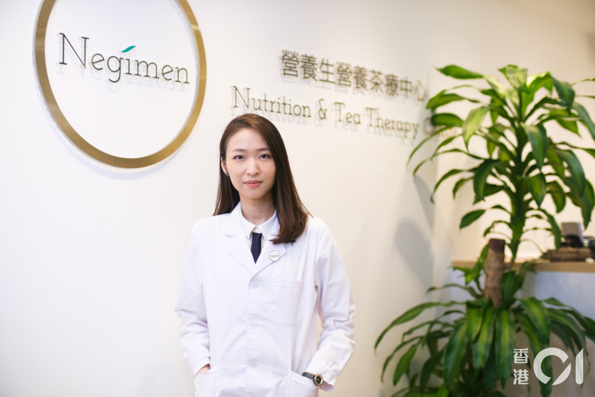 資深營養師林筠妍 (Queenie Lam )
攝影:歐嘉樂 資深營養師林筠妍 (Queenie Lam )
攝影:歐嘉樂