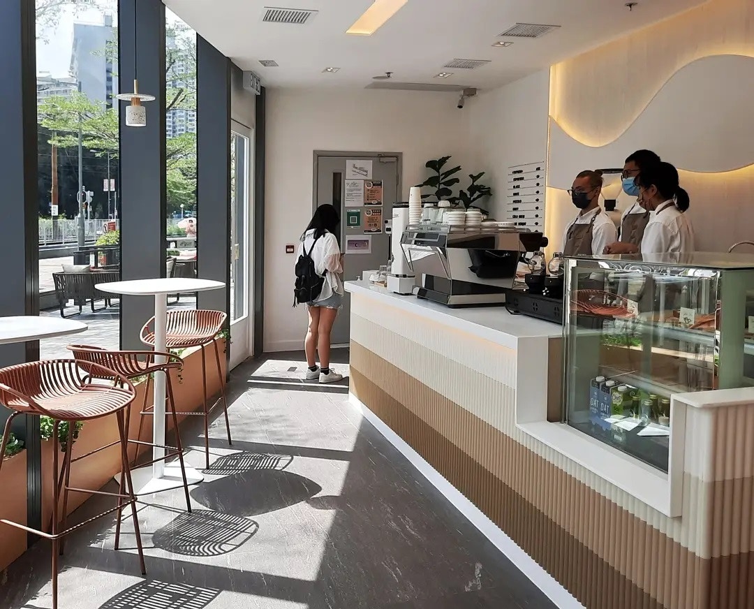 屯門美食 新開落地玻璃自然光cafe 歎虹吸咖啡 戚風蛋糕
