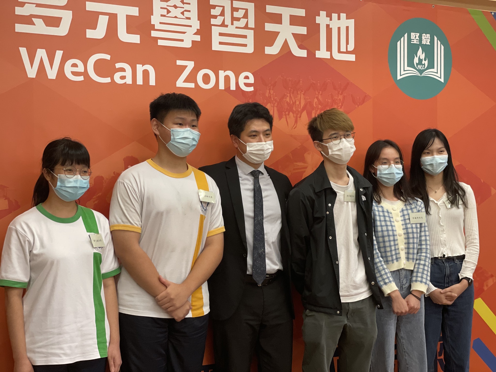 閩僑推星級導師計劃dse摘星校友輔導師弟妹重讀生達標入港大 香港01 社會新聞 閩僑推星級導師計劃dse摘星校友輔導師弟妹重讀生達標入港大 香港01 社會新聞