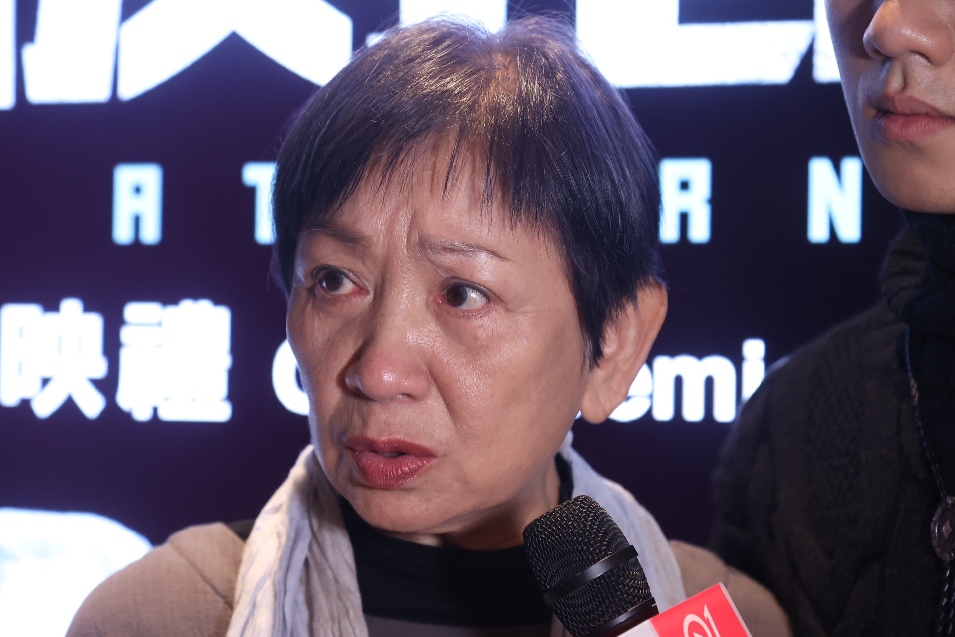 鮑起靜談起智叔時一度哽咽。(梁碧玲 攝) 鮑起靜談起智叔時一度哽咽。(梁碧玲 攝)