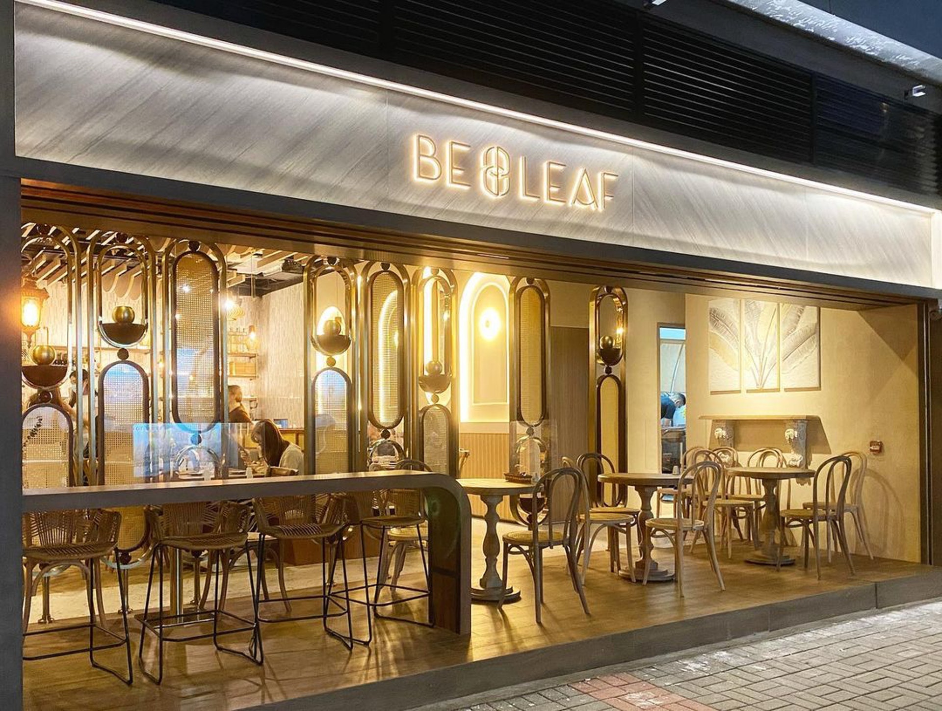 (ig @ ber_foodie) (ig @ ber_foodie)