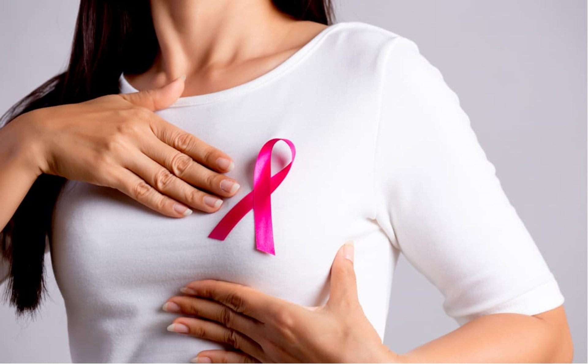 每年十月是「國際乳癌關注月」，以粉紅色為代表色（圖片: FreePik）