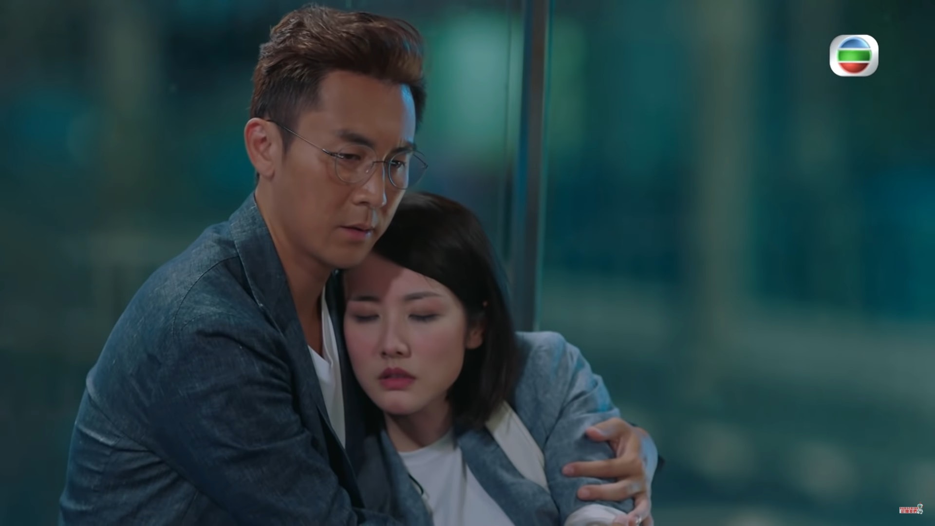 鄧佩儀首次做女一,與譚俊彥演一對戀人。(劇集截圖) 鄧佩儀首次做女一,與譚俊彥演一對戀人。(劇集截圖)