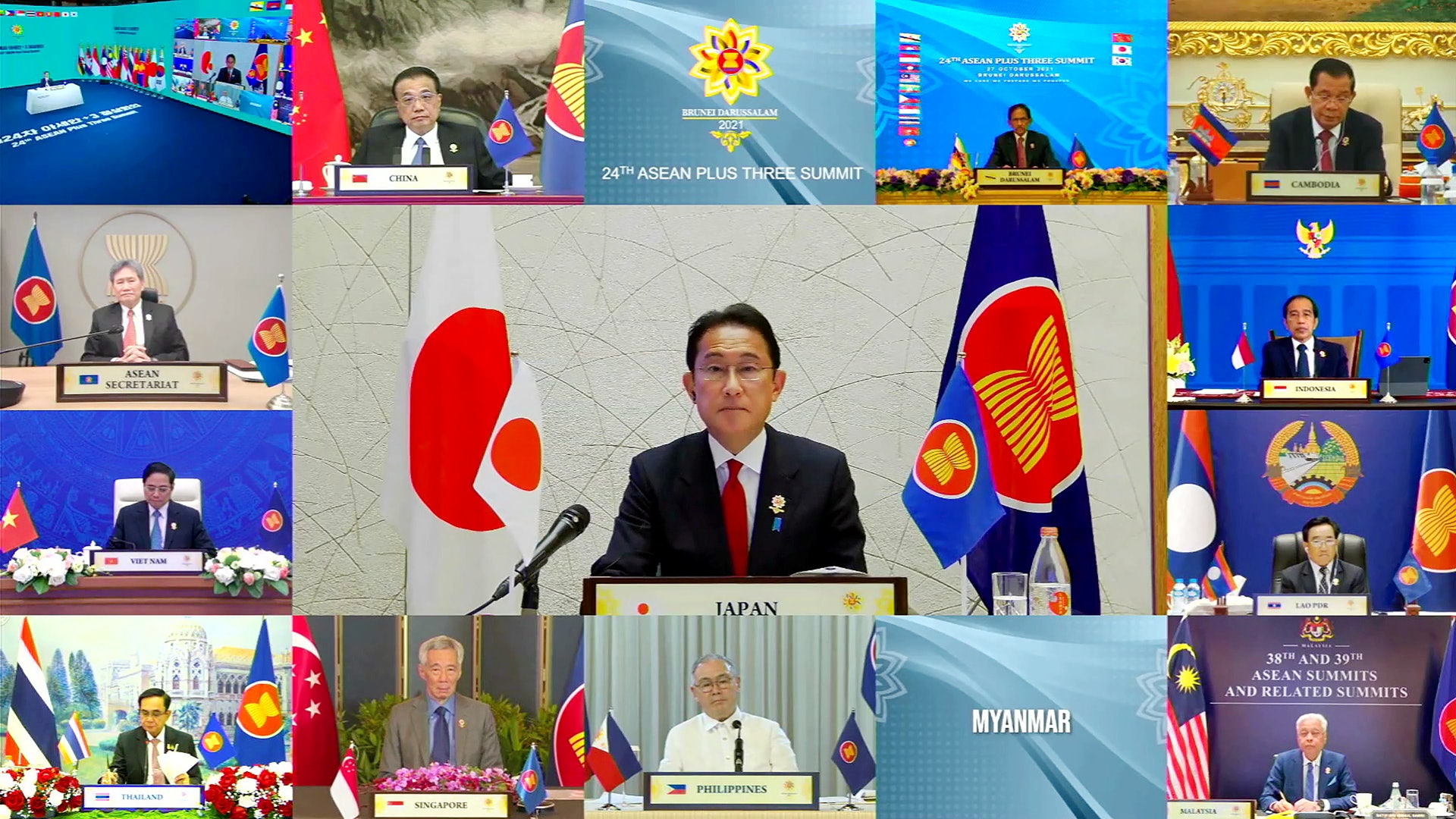 中國國務院總理李克強、韓國總統文在寅和日本首相岸田文雄10月27日出席中日韓-東盟領導人會議。(Reuters) 中國國務院總理李克強、韓國總統文在寅和日本首相岸田文雄10月27日出席中日韓-東盟領導人會議。(Reuters)