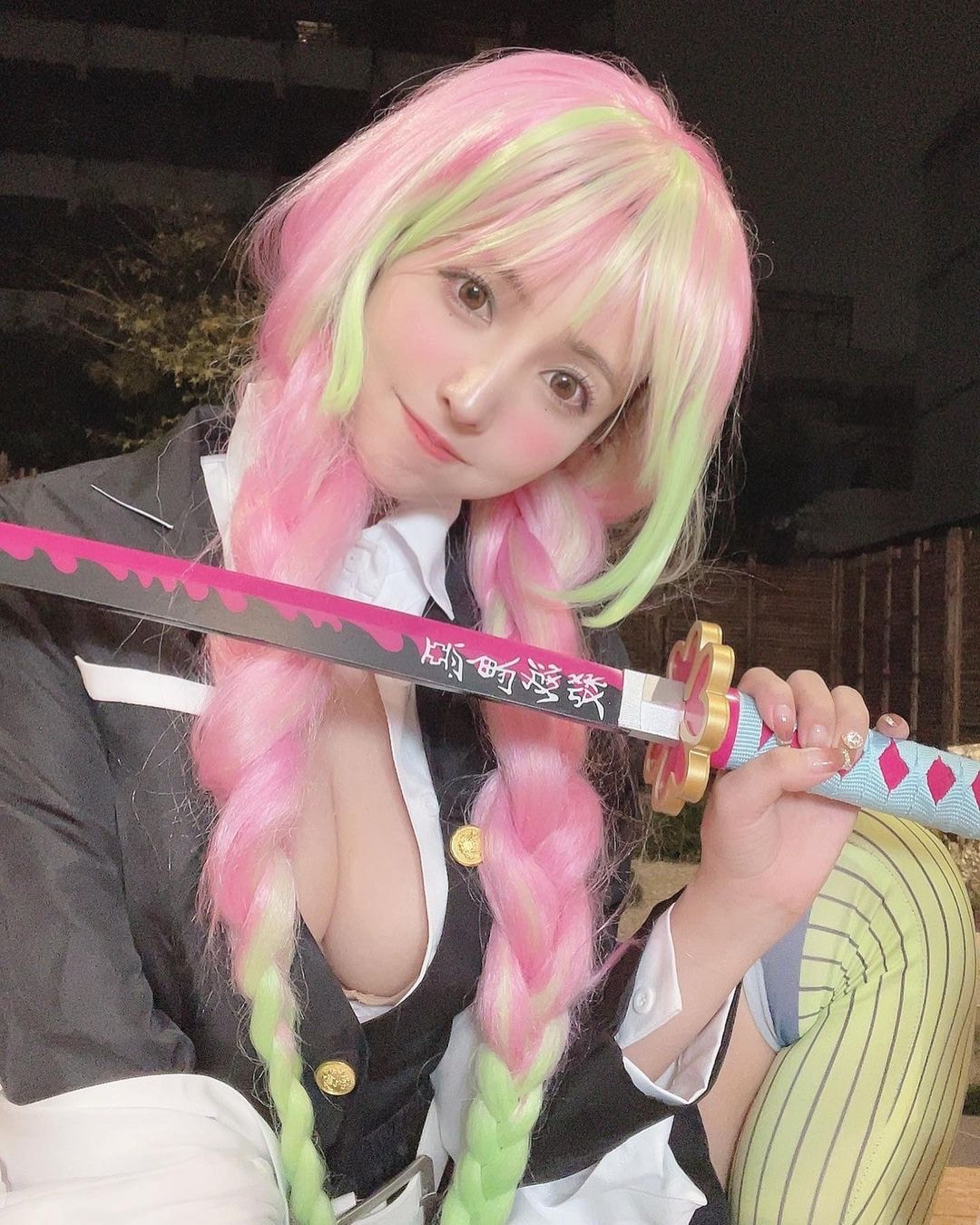 三上悠亞兇狠還原《鬼滅》戀柱（yua_mikami/IG）