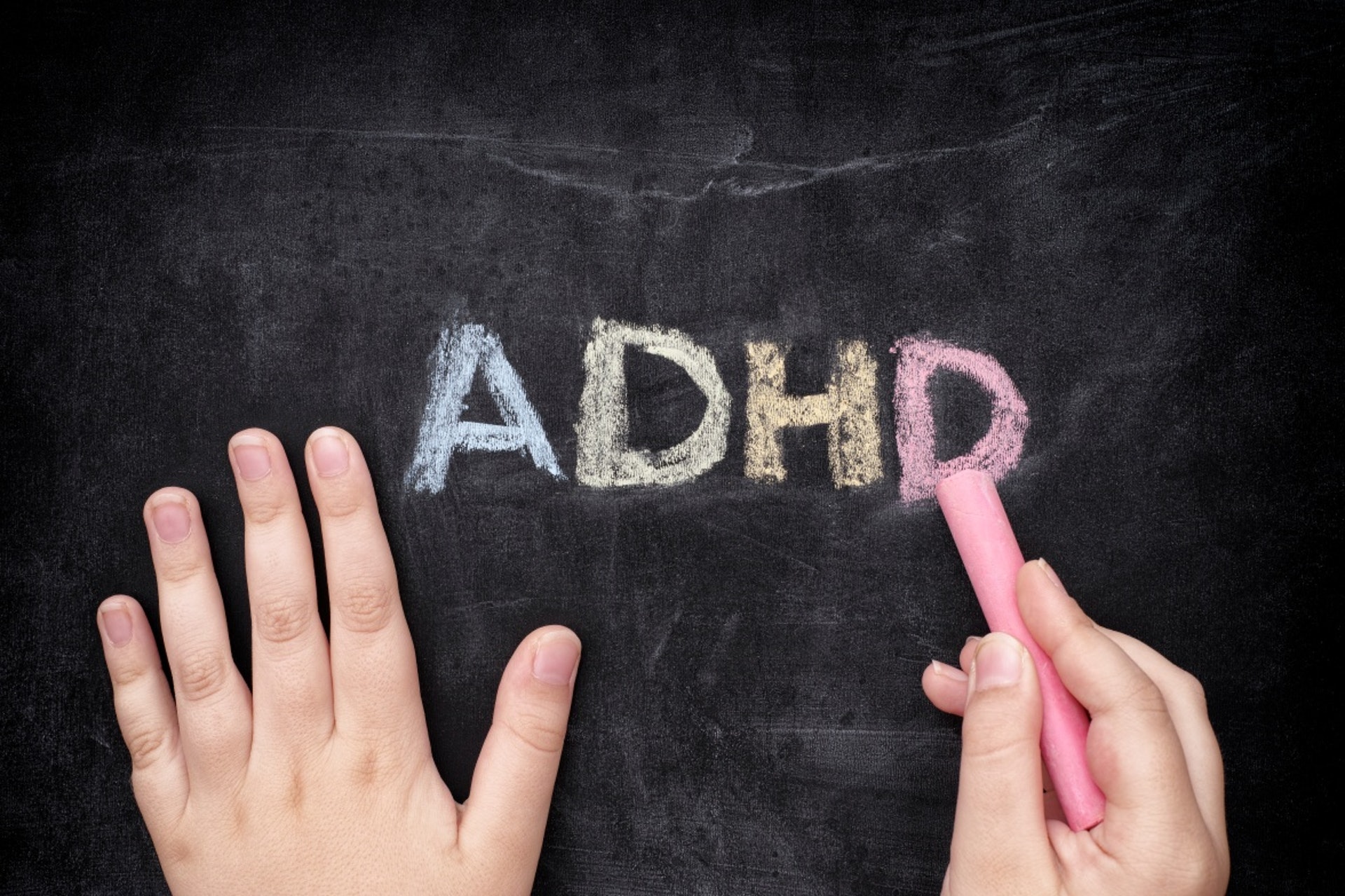 ADHD學童延遲診斷，會令他們於成長期間花額外時間完成功課及溫習，承受不必要的痛苦。(Getty Images)