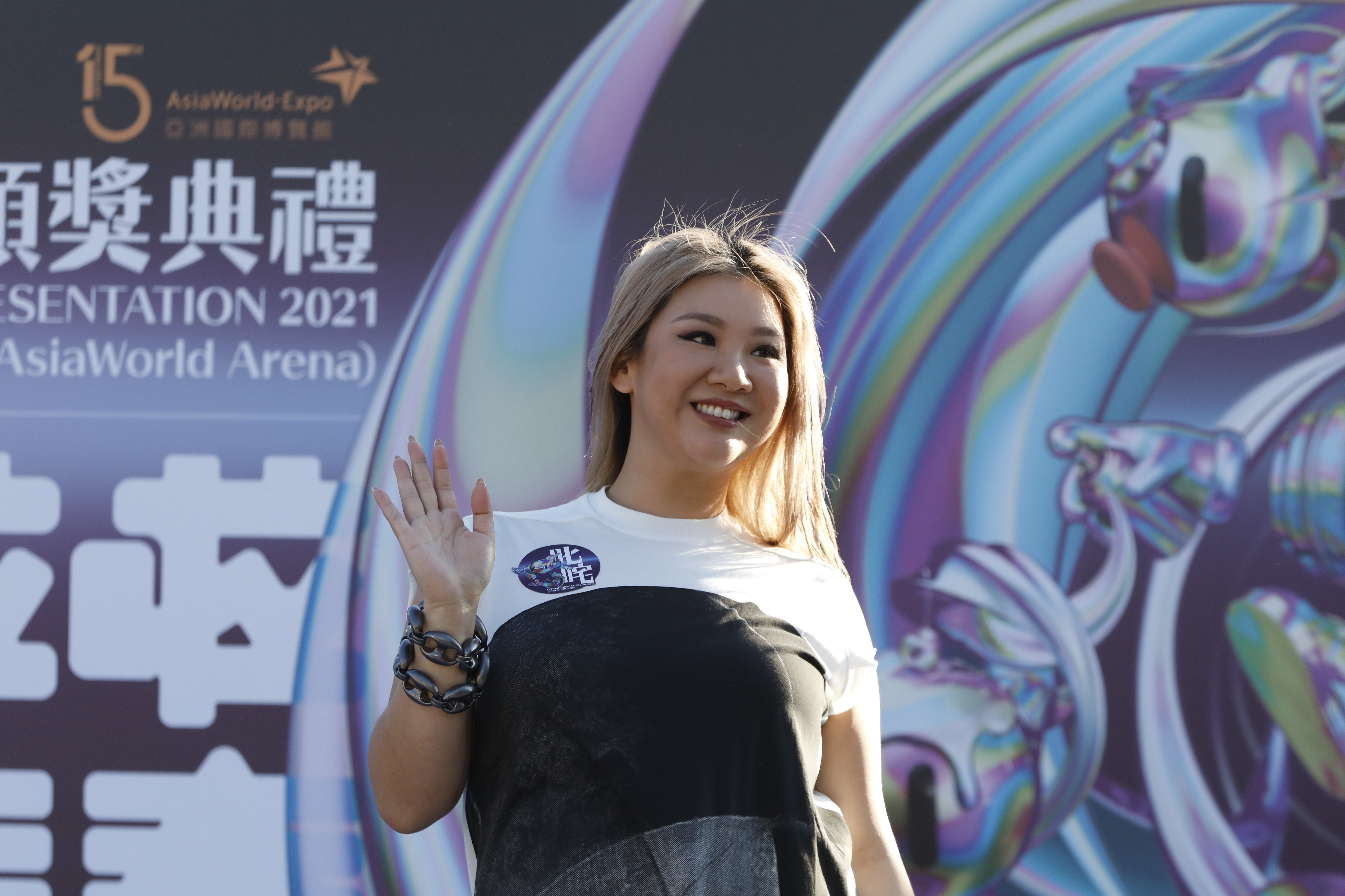 叱咤2021｜鄭欣宜被視為歌后大熱感興奮：之前一年先出得一首歌