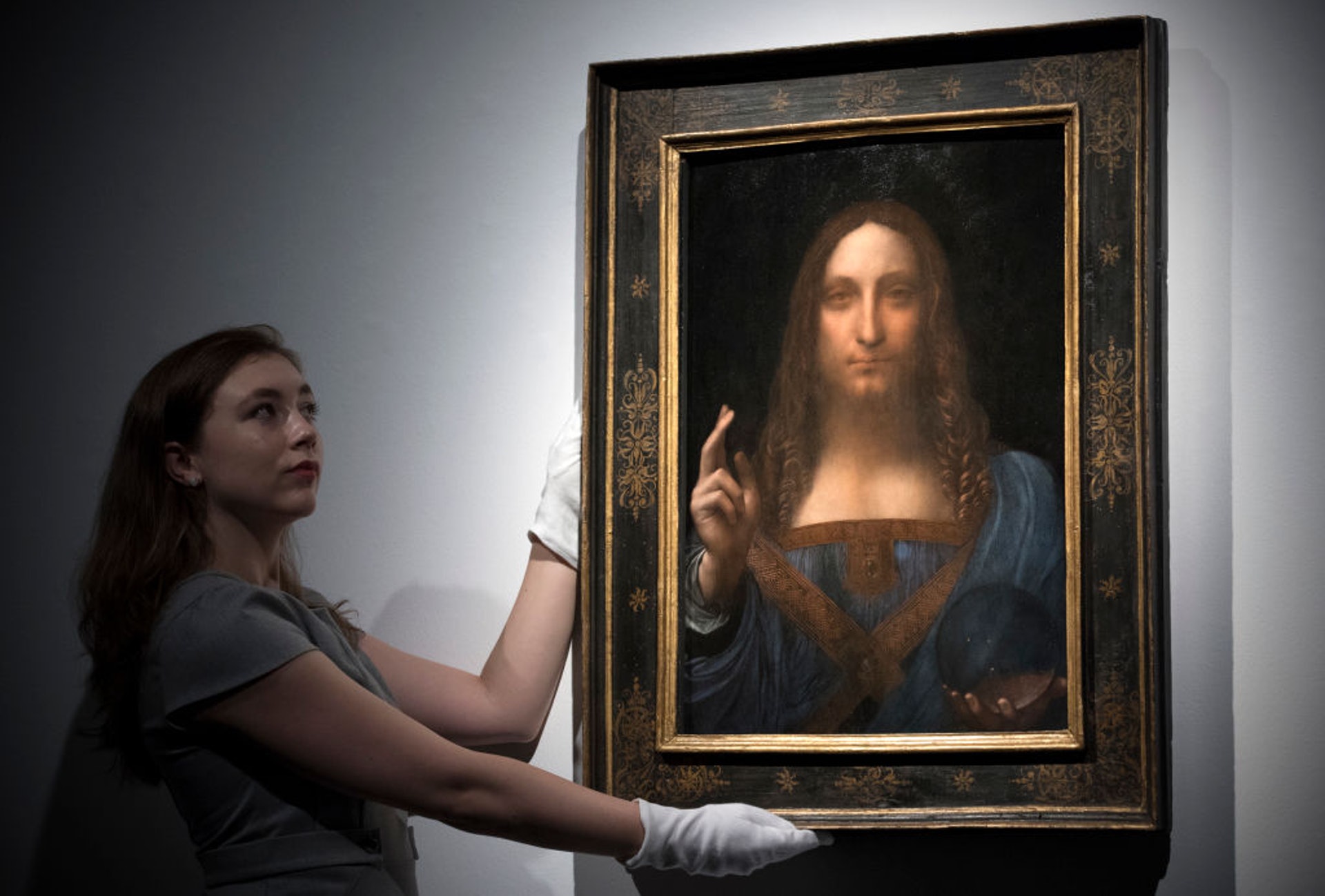36亿成交名画《救世主》 首次被顶尖博物馆否认为达文西真迹