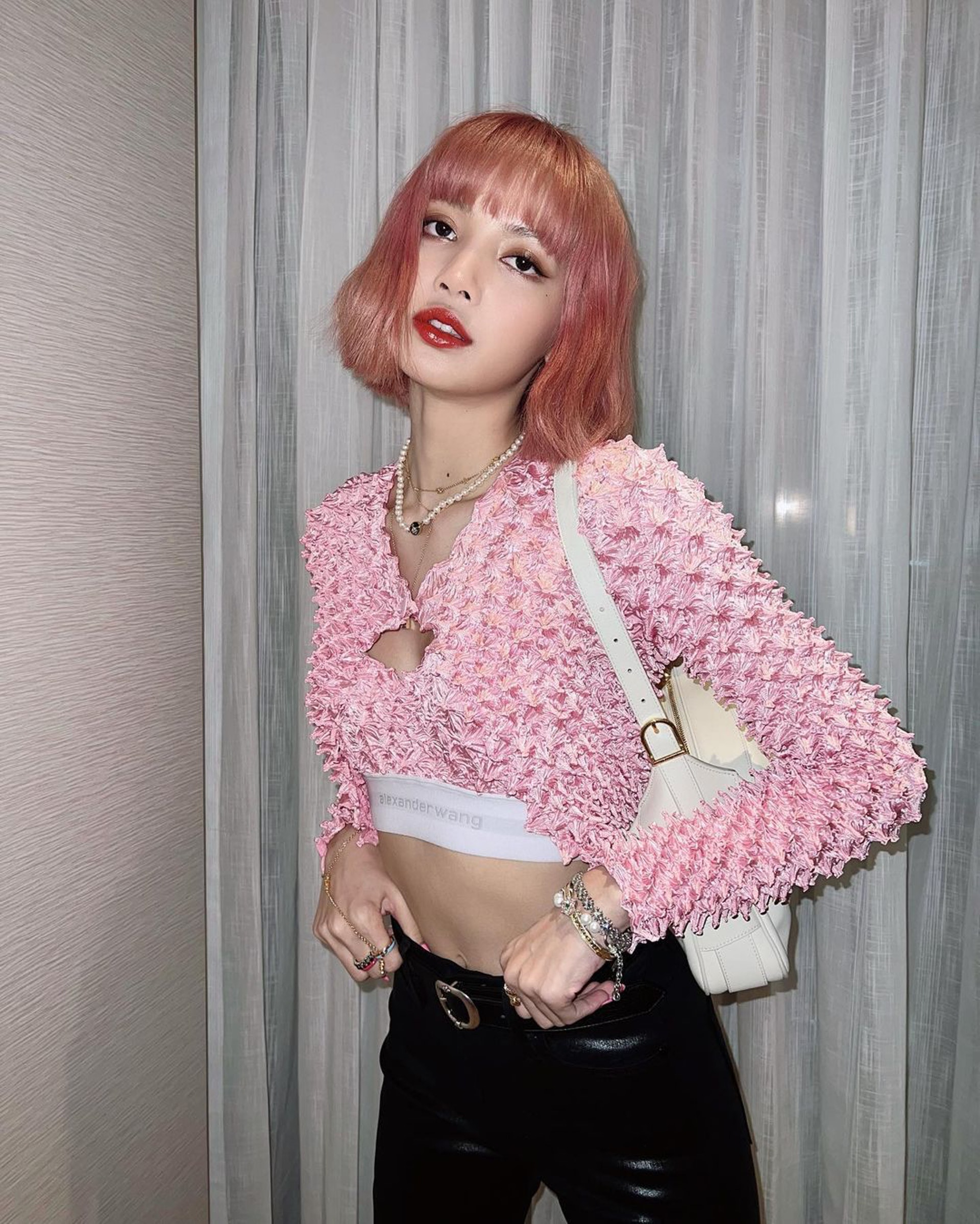 Lisa今天下午確診新冠肺炎。(IG/@lalalalisa_m) Lisa今天下午確診新冠肺炎。(IG/@lalalalisa_m)