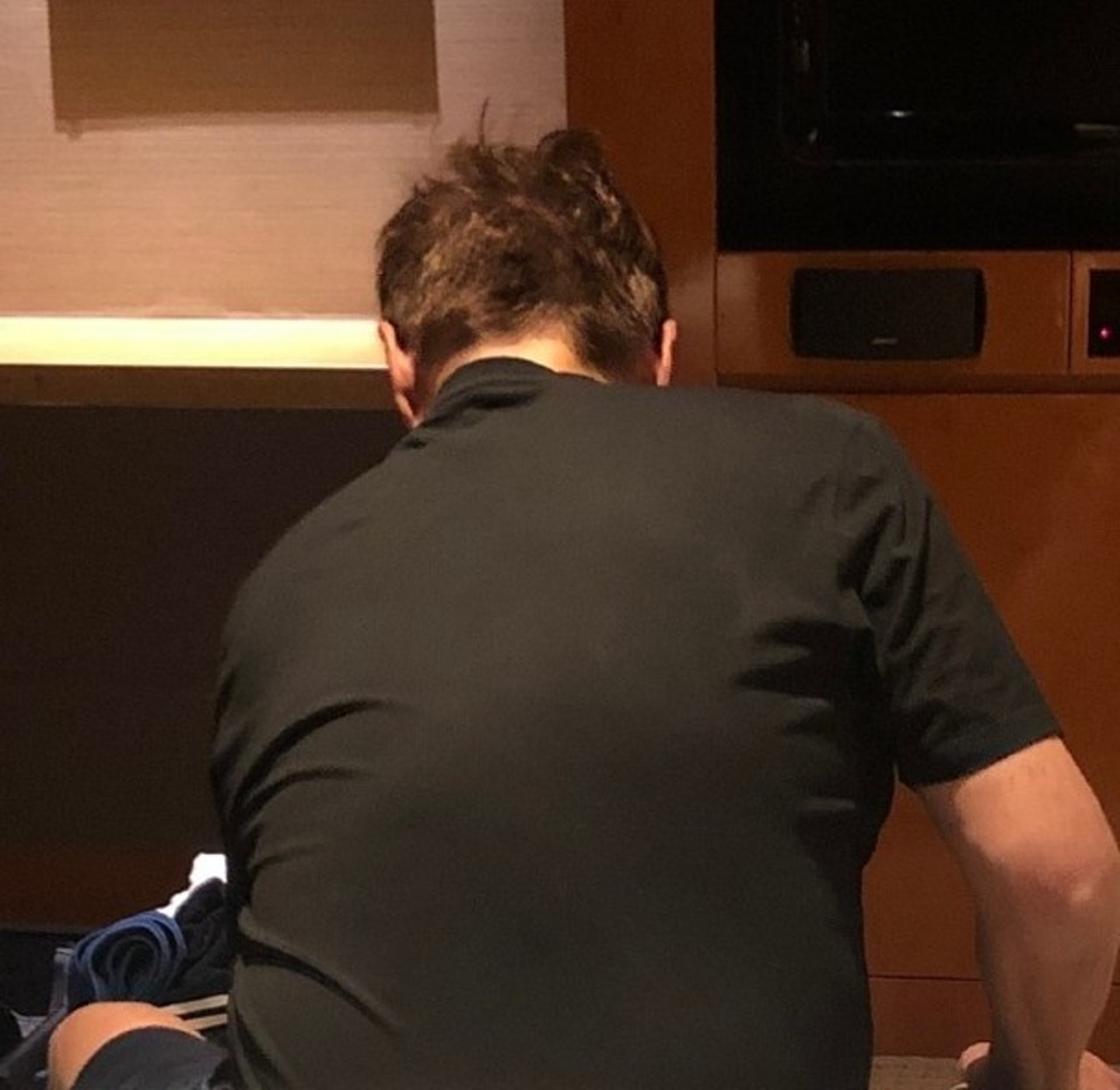 一連三張相。(微博@「悲傷牛肉麵_」) 一連三張相。(微博@「悲傷牛肉麵_」)