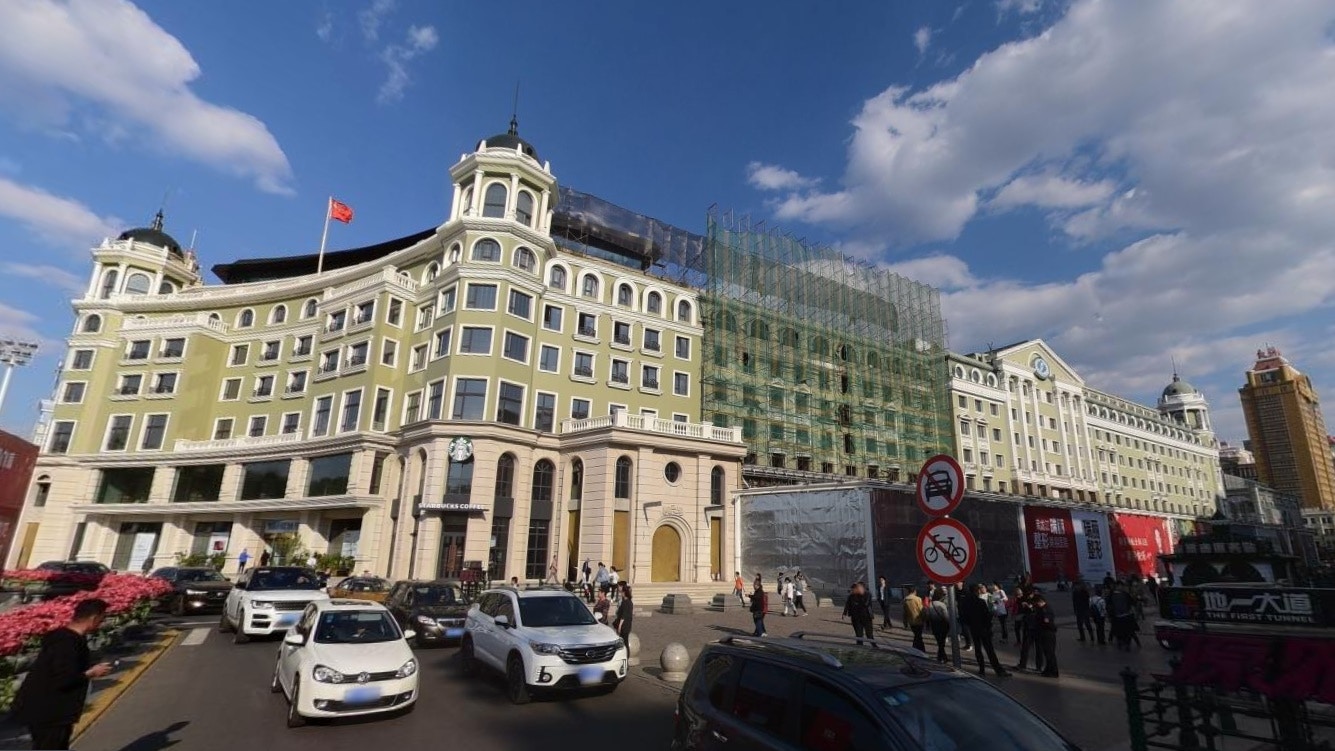 哈爾濱酒店違規加建3層鋼結構　樓身現多處裂痕居民憂有倒塌風險