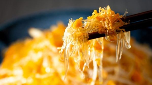 瑤柱桂花翅食譜 乾貨煮出金黃賣相香脆入味宜用散翅15分鐘食得 瑤柱桂花翅食譜 乾貨煮出金黃賣相香脆入味宜用散翅15分鐘食得