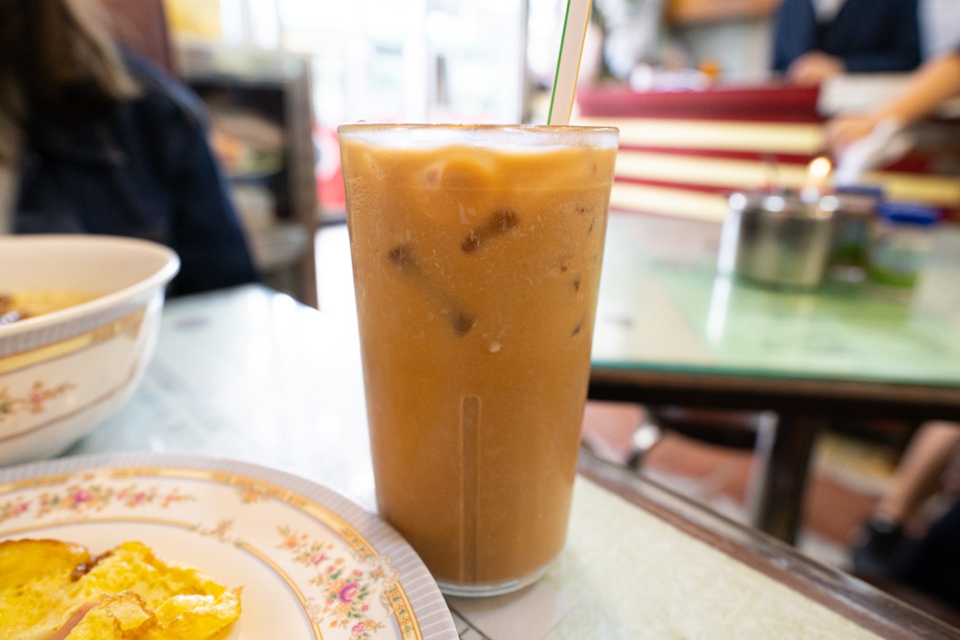 凍奶茶是不少港人在茶餐廳的必叫飲品。(資料圖片) 凍奶茶是不少港人在茶餐廳的必叫飲品。(資料圖片)