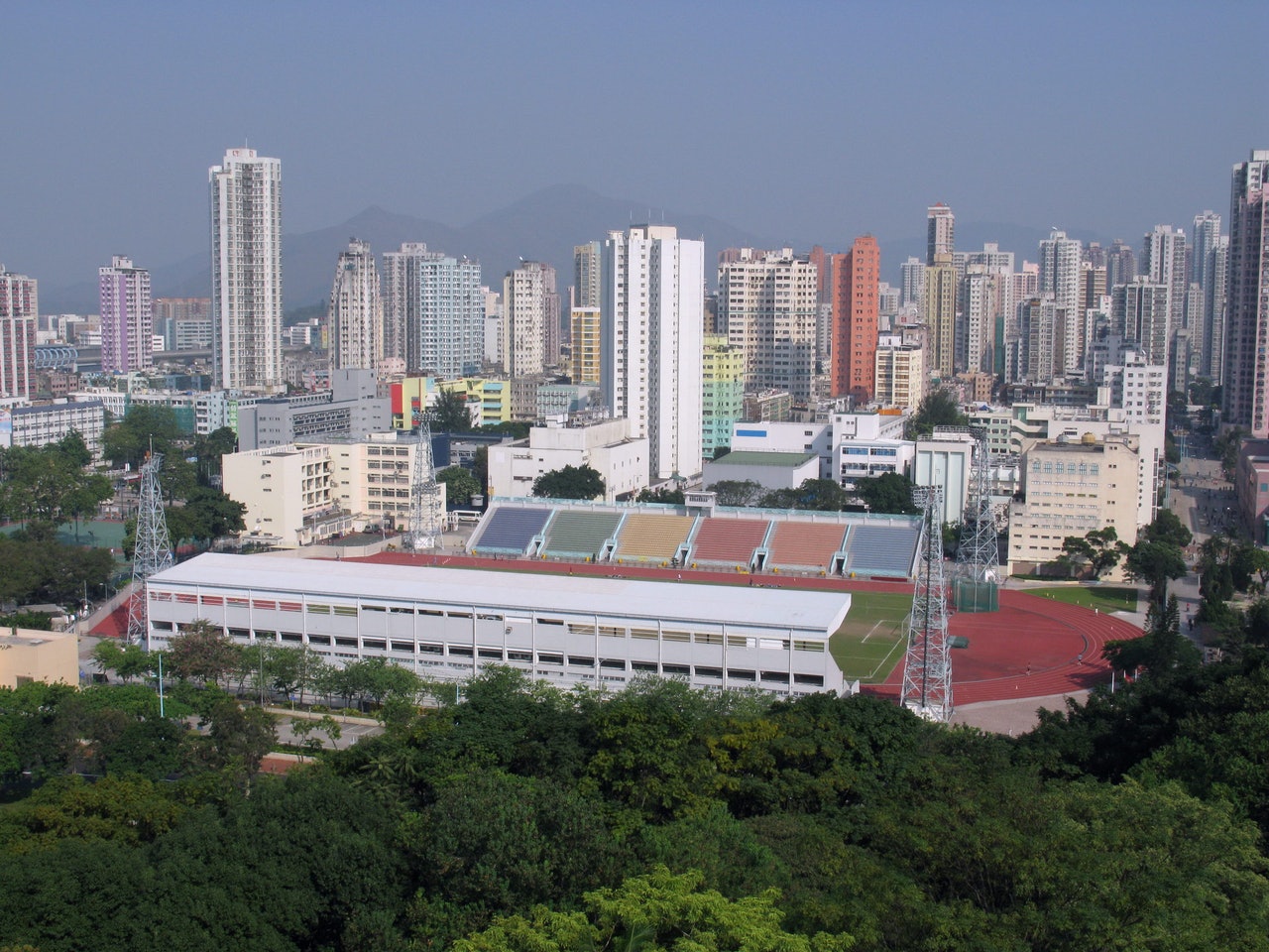 元朗大球場自1968年啟用,至今已逾半世紀歷史。(網上圖片) 元朗大球場自1968年啟用,至今已逾半世紀歷史。(網上圖片)