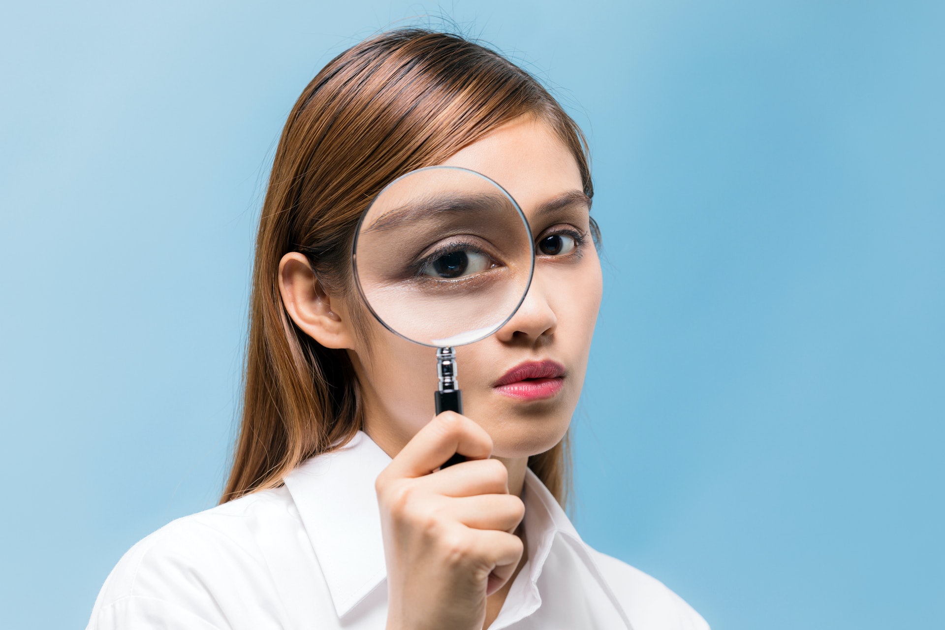 英國租樓時，業主會向租客進行Reference Check，當中包括檢查數份文件。（GettyImages）