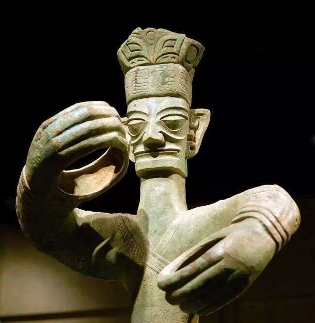 中国 青銅立人像 置物 2025年最新】青銅立人像の人気アイテム - メルカリ