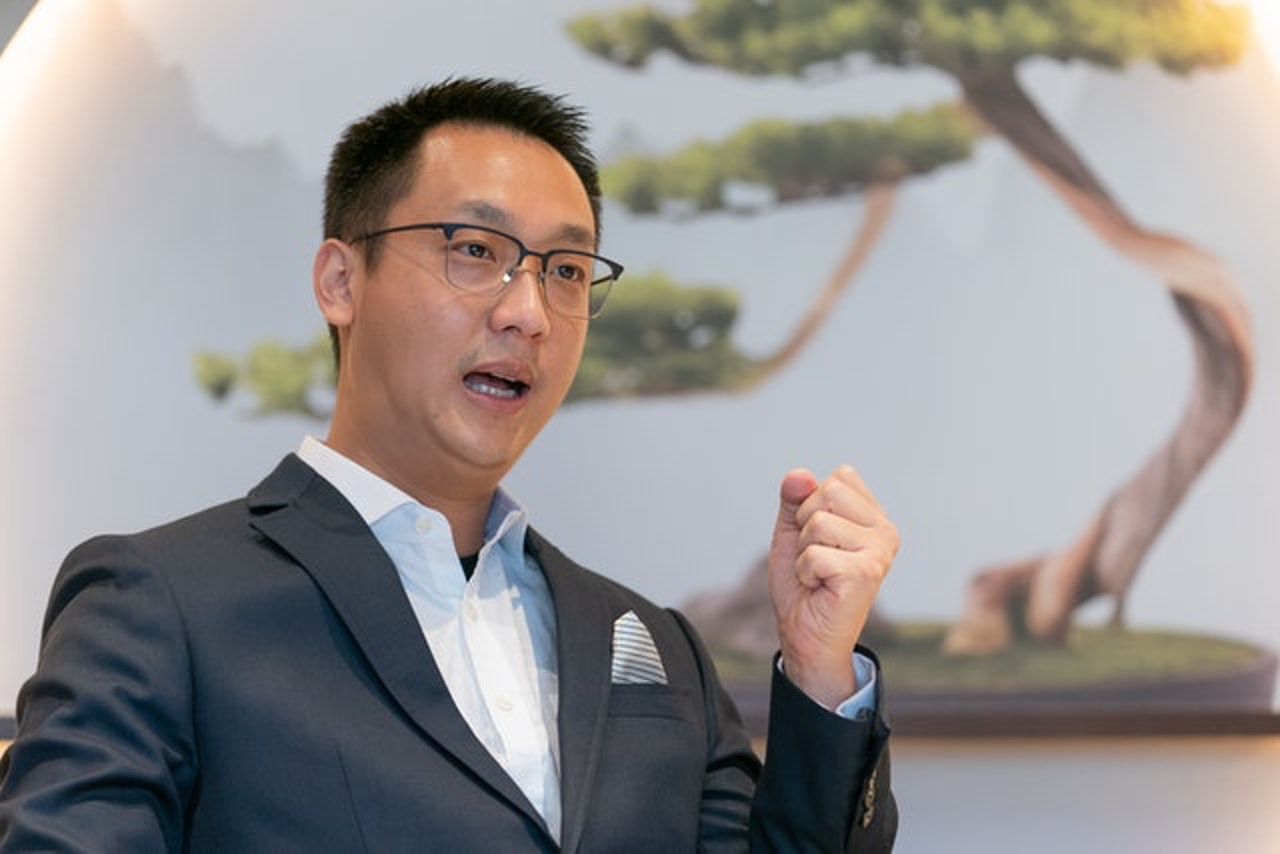 徐汶緯稱,禁晚市堂食對業界非常大衝擊,大到難以估計損失。 (資料圖片/何柏佳攝) 徐汶緯稱,禁晚市堂食對業界非常大衝擊,大到難以估計損失。 (資料圖片/何柏佳攝)
