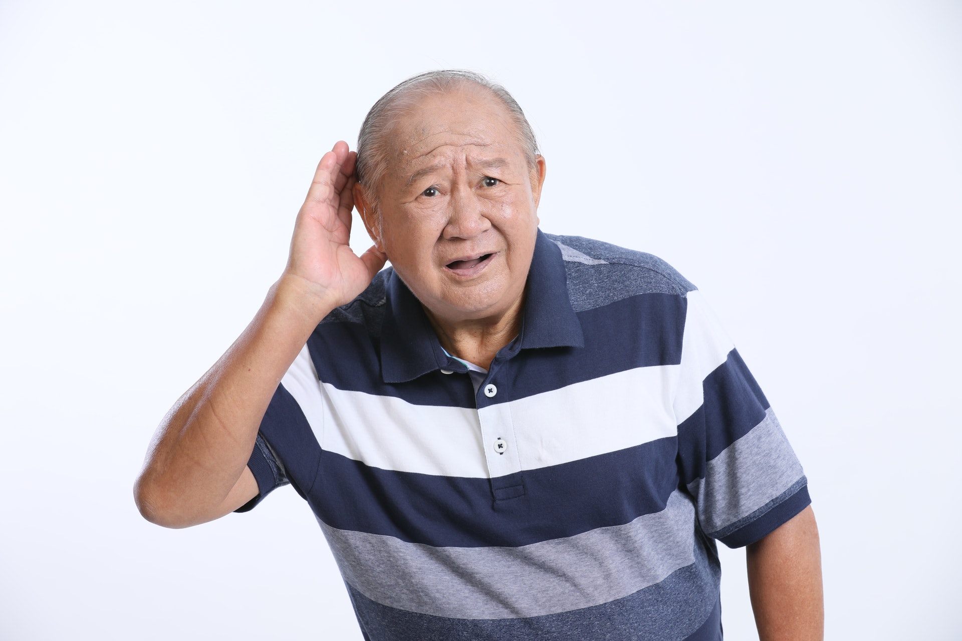 如果耳朵經常聽不到聲音,耳內結構缺乏足夠的刺激,會進一步令退化加速。(圖片:OPTICAL 88) 如果耳朵經常聽不到聲音,耳內結構缺乏足夠的刺激,會進一步令退化加速。(圖片:OPTICAL 88)