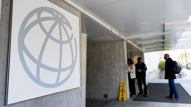 世界银行警告全球经济或陷入滞胀