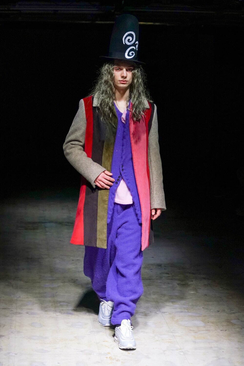 COMME des GARÇONS男裝聯合Nike出Air Max 97 大玩舊化絨布美學