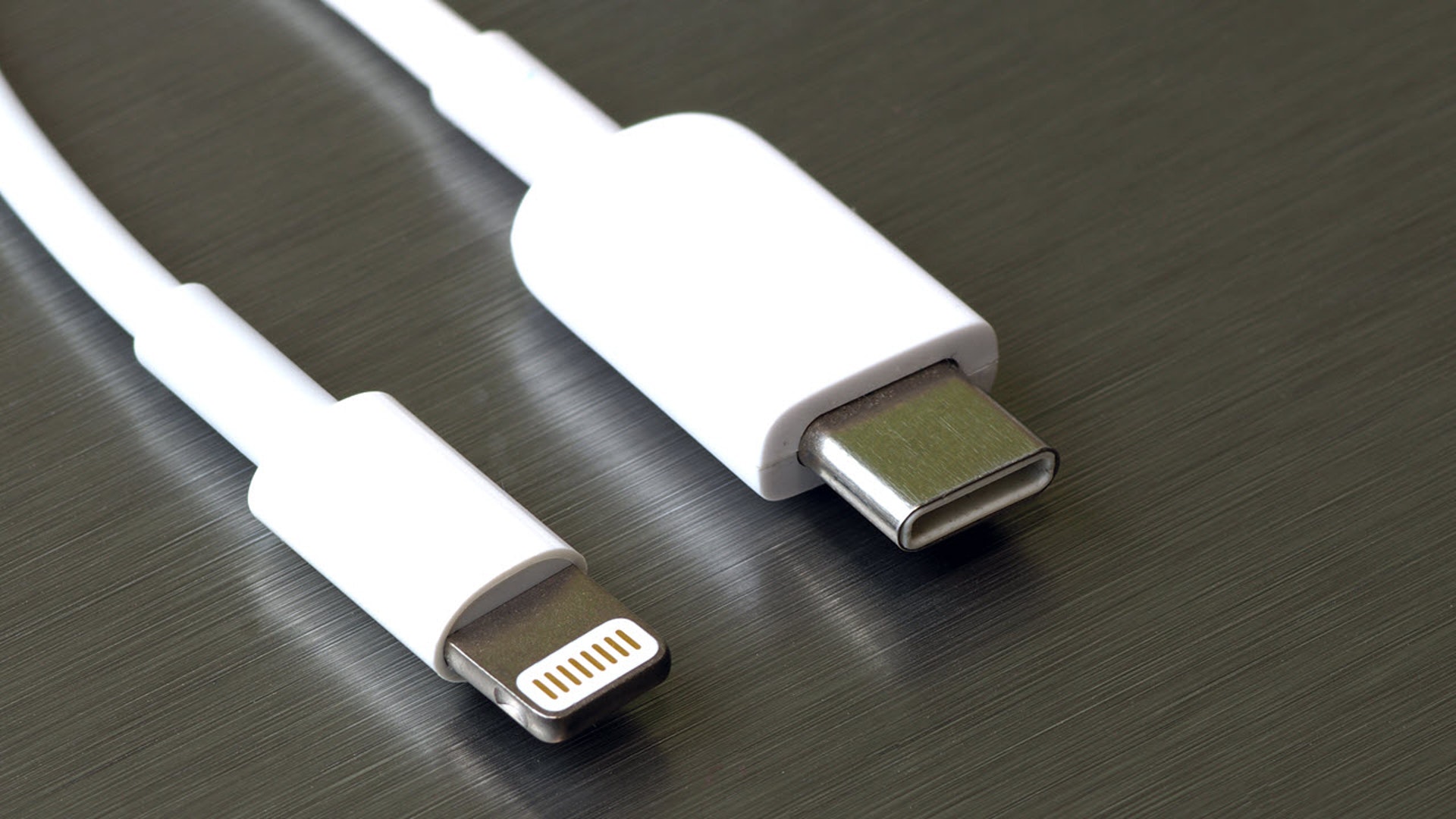 Iphone Lightning或將轉usb Type C 中國 歐盟撐統一手機充電口 Iphone Lightning或將轉usb Type C 中國 歐盟撐統一手機充電口