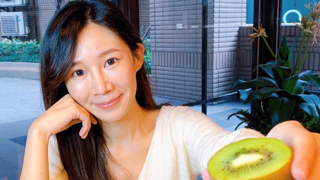 飲鮮榨果汁可代替食水果?台美女營養師解答:不適合正在減肥的人 飲鮮榨果汁可代替食水果?台美女營養師解答:不適合正在減肥的人